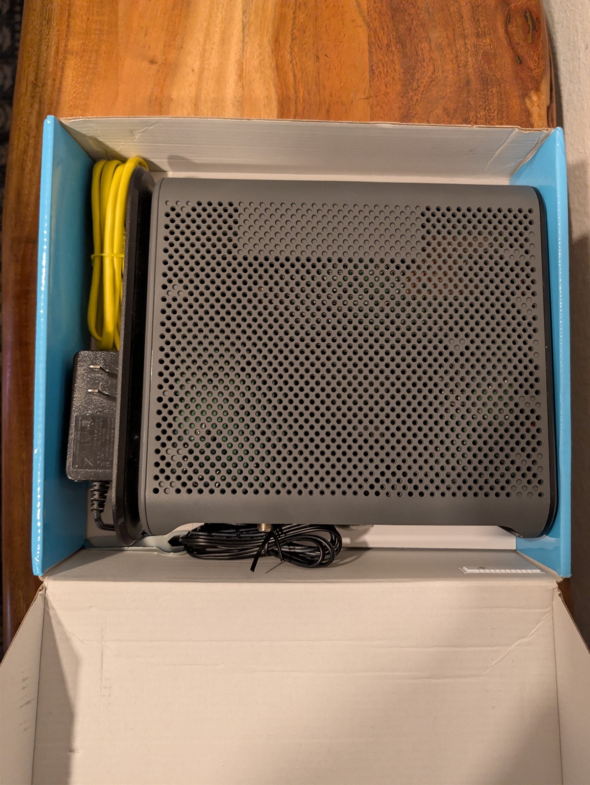Spectrum Cox Xfinity Motorola MG7540-10 16×4 Cable Modem AC1600 Wifi Router