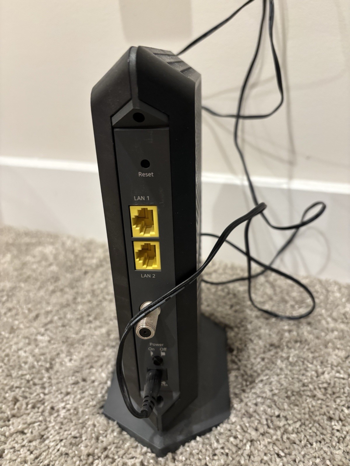 NETGEAR Nighthawk CM1100 Cable Modem