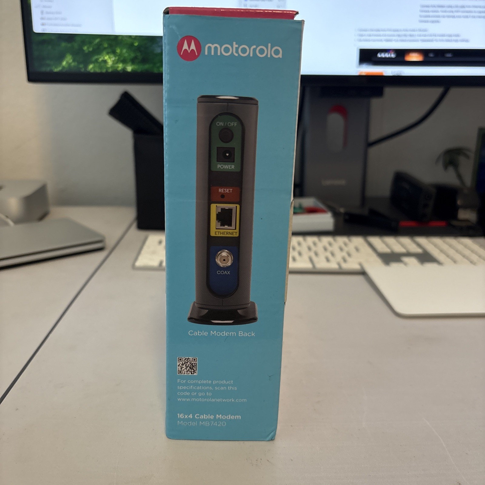 Motorola MB742010 686mbps DOCSIS 3.0 Cable Modem