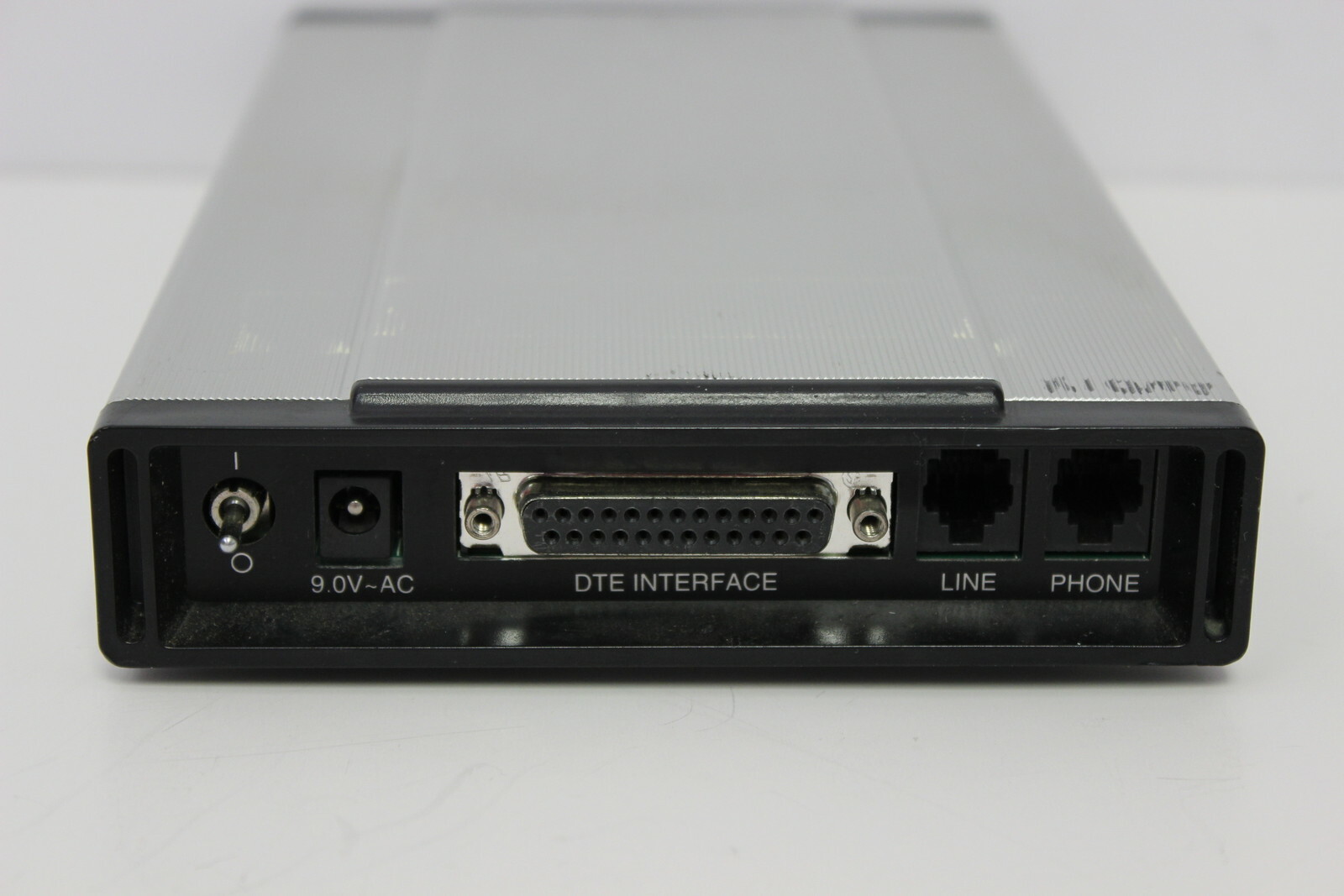 AT&T 40AAUS 2400 EXTERNAL MODEM CAMCODE 406793471 WITH AC ADAPTER