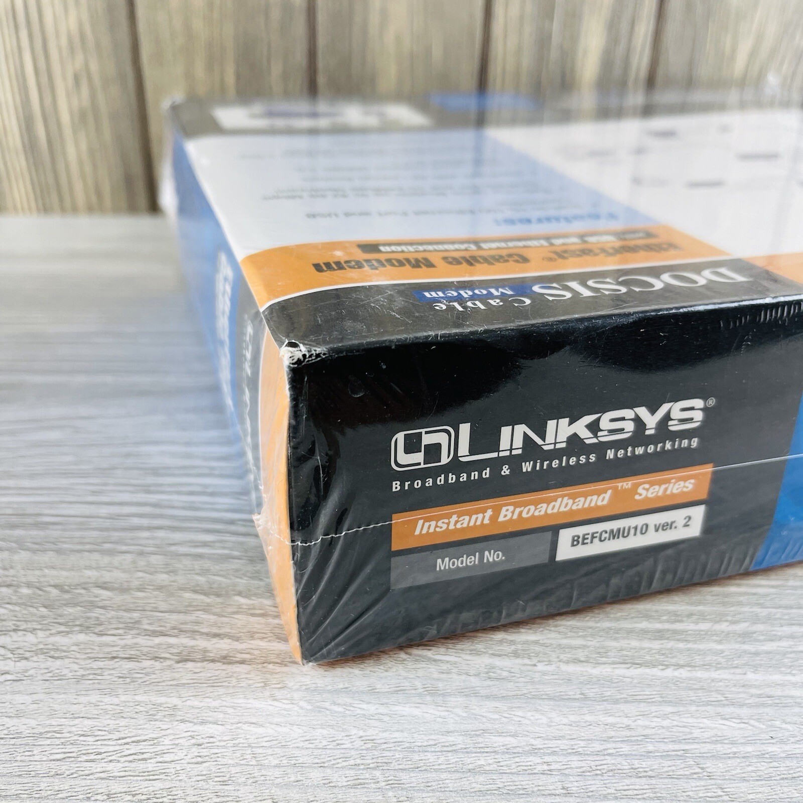 Linksys BEFCMU10 Cable Modem with Cable and USB and Ethernet Connections SEALED