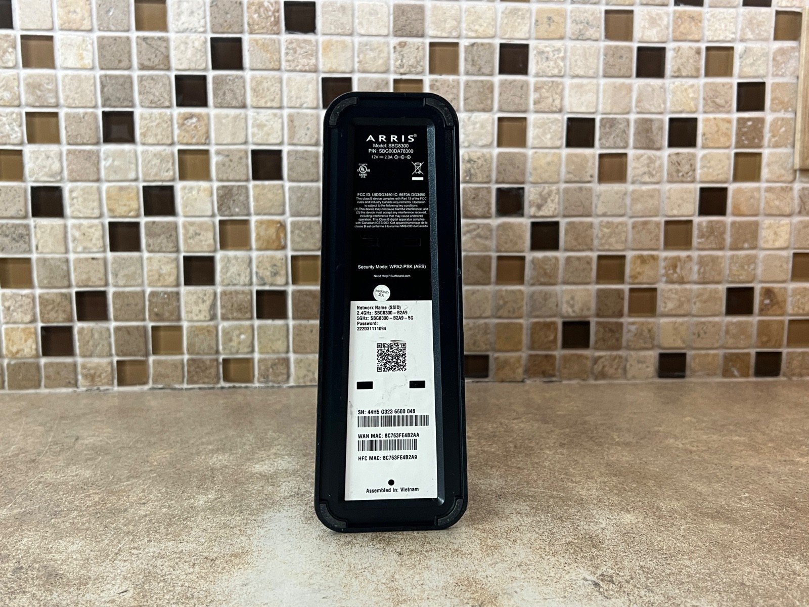 ARRIS SBG8300 DOCSIS 3.1 Gigabit Cable Modem Wi-Fi Router