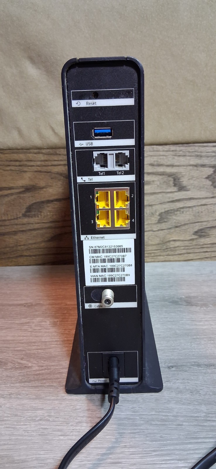 ARRIS Touchstone TG2472 Wireless Cable Modem