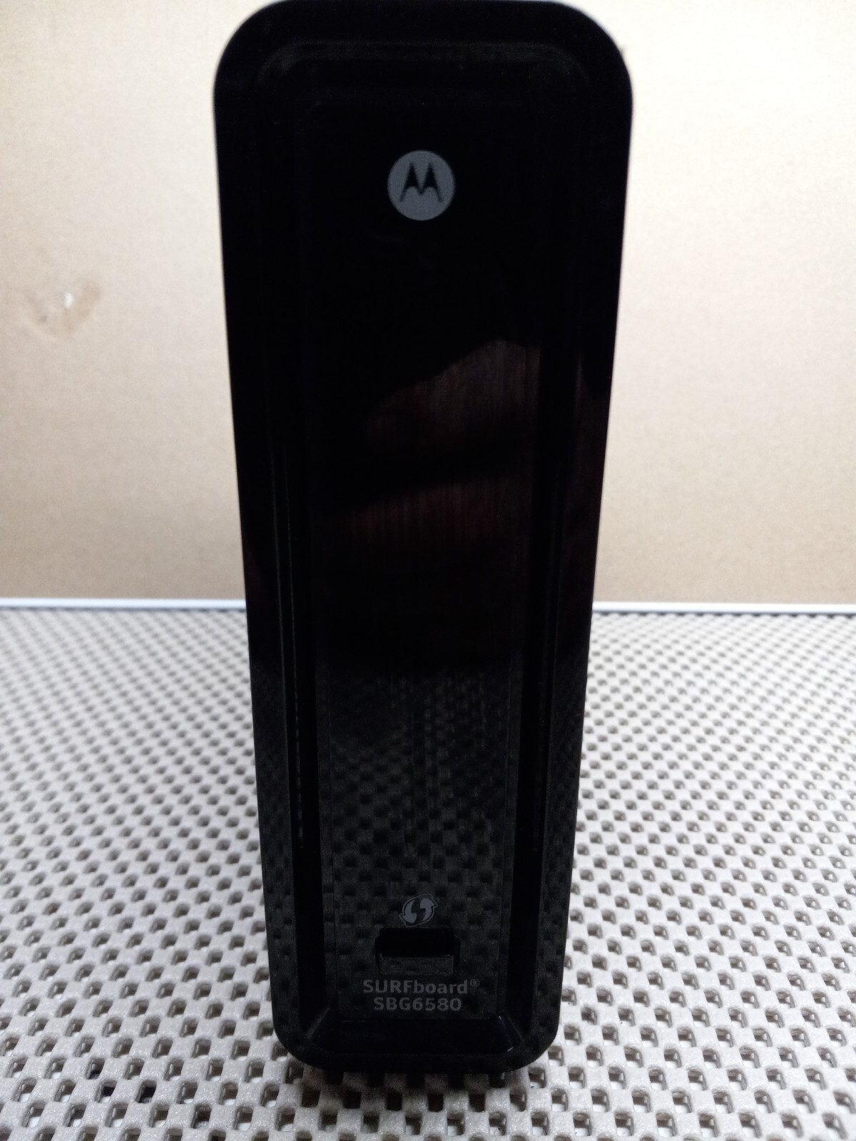 Motorola Arris Surfboard Modem WiFi Router N300 SBG6580-G228 Model black