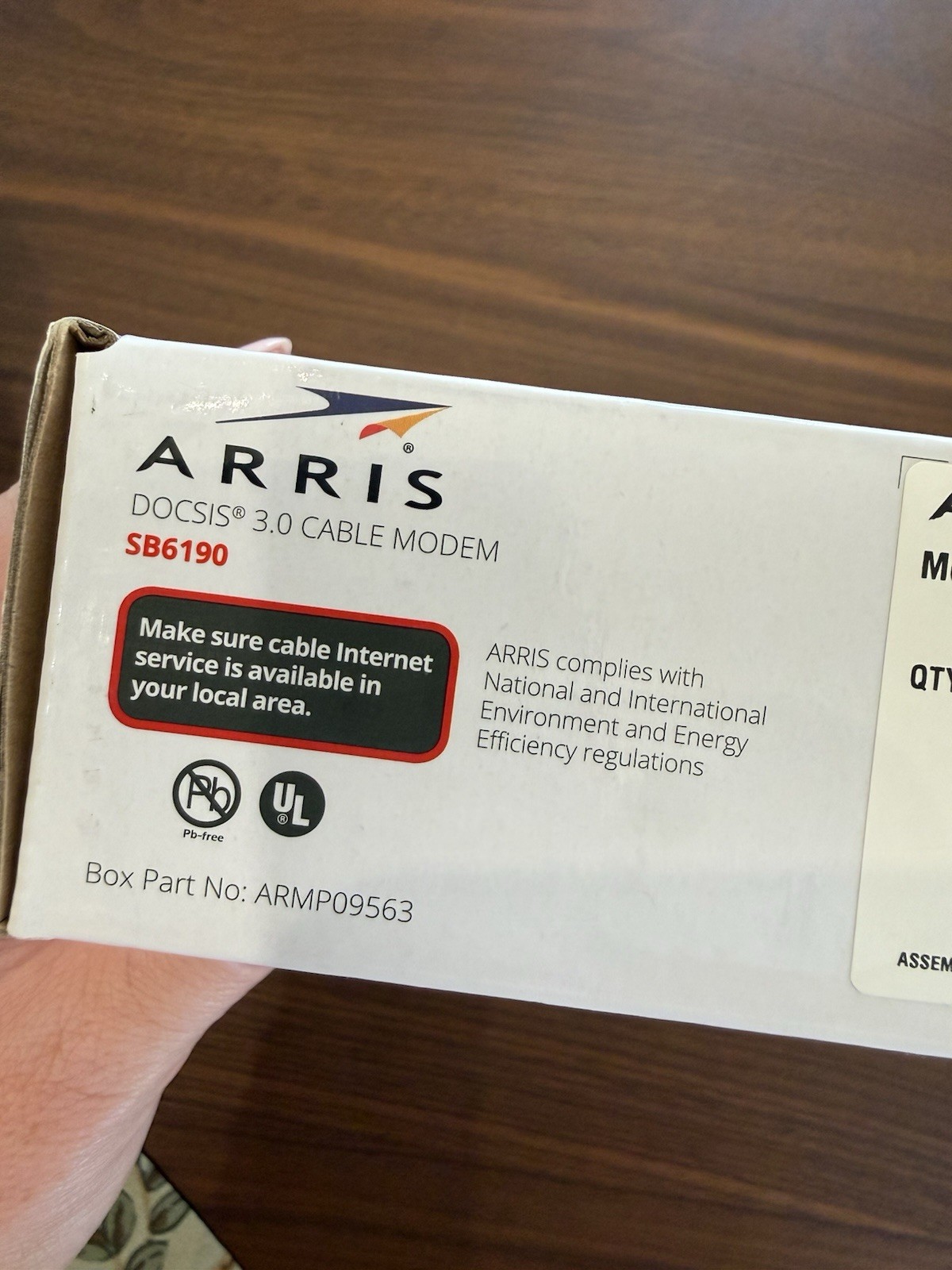ARRIS SB6190 White Surfboard Cable Modem