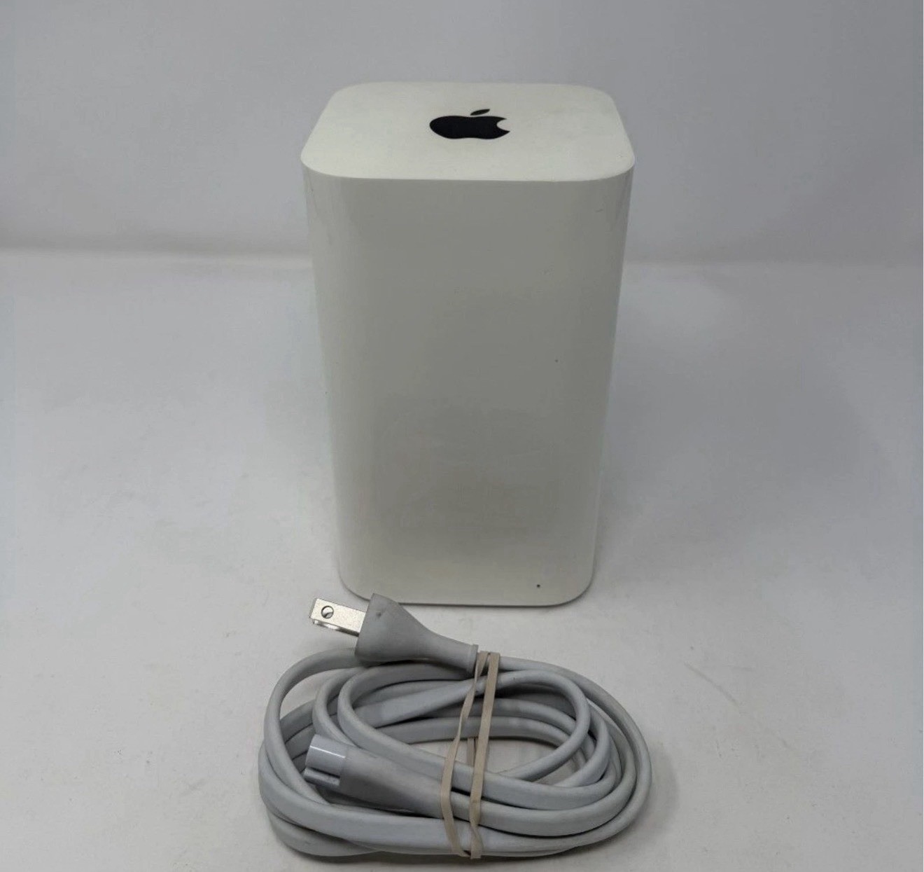 Apple Airport A1521 6th Generation