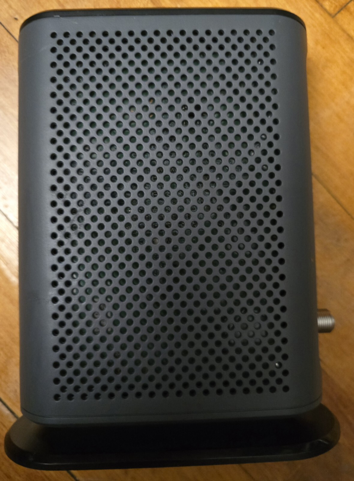 Motorola MB7420 16×4 D3.0 Cable Modem W/Power Supply No Nox