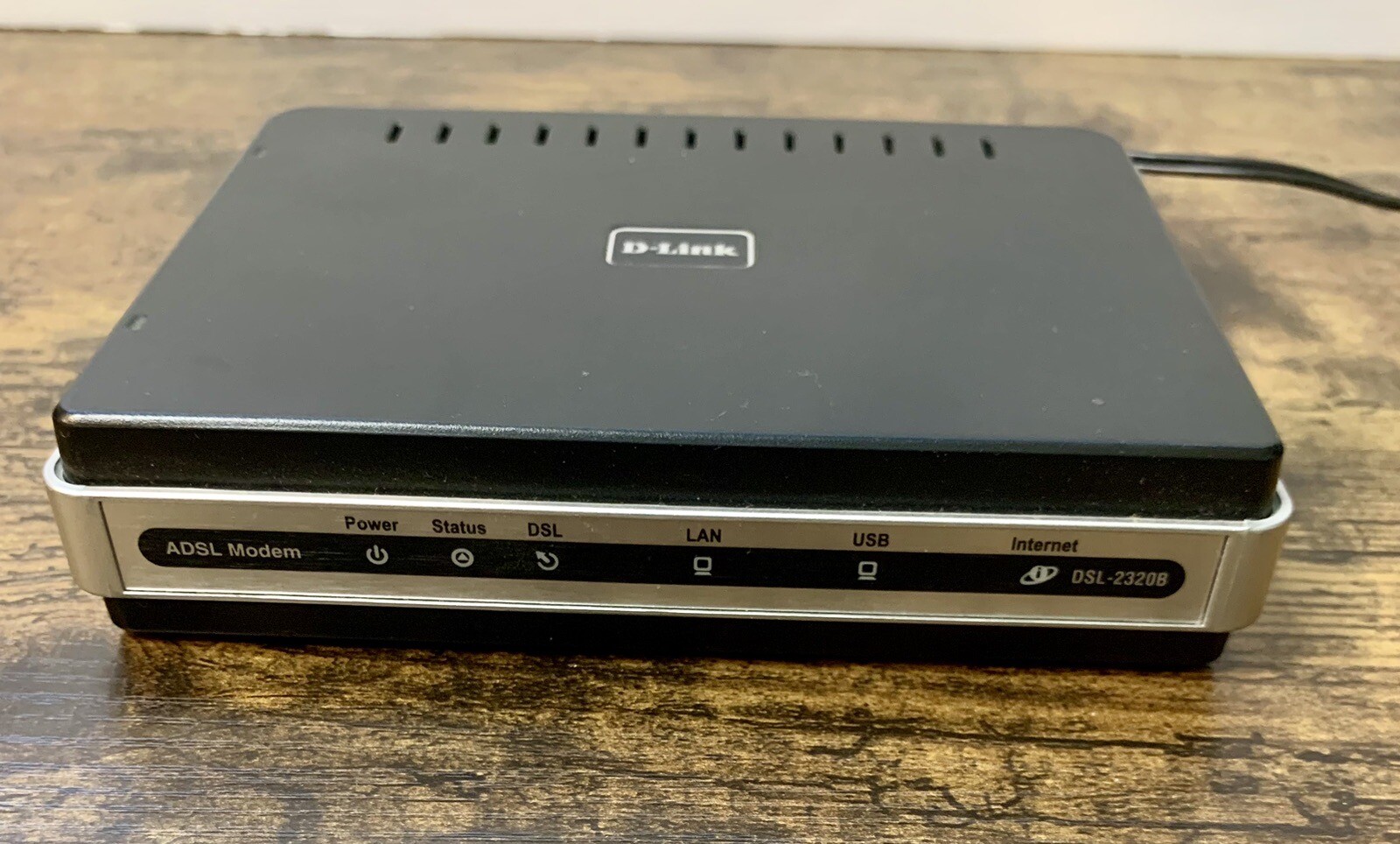 D-Link ADSL Modem Model : DSL-2320B Comes With Charger – Tested – Works Great!