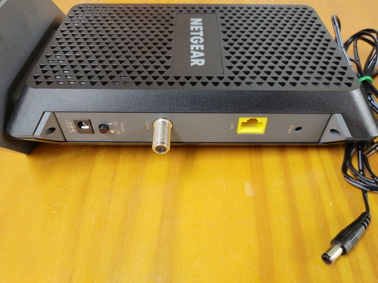 NETGEAR CM1000V2 DOCSIS 3.1 Cable Modem. Used 2 Months.