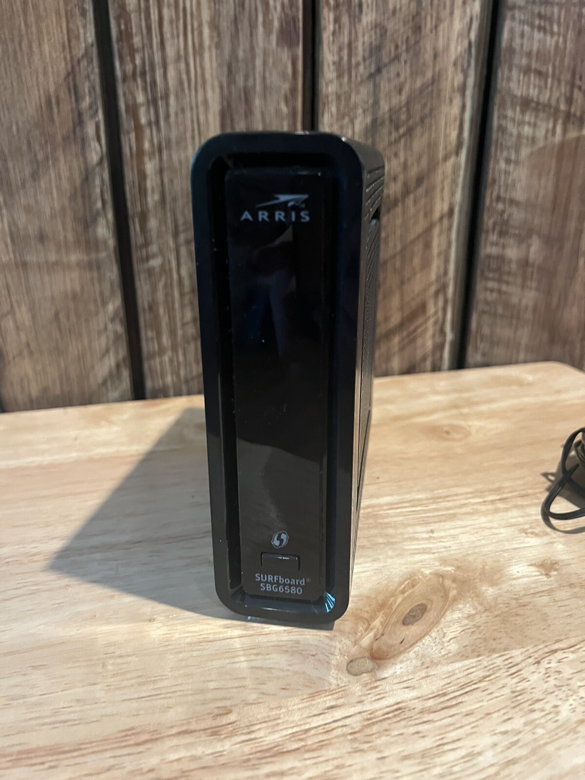ARRIS SBG6580 DOCSIS 3.0 Cable Modem & WiFi Router Combo