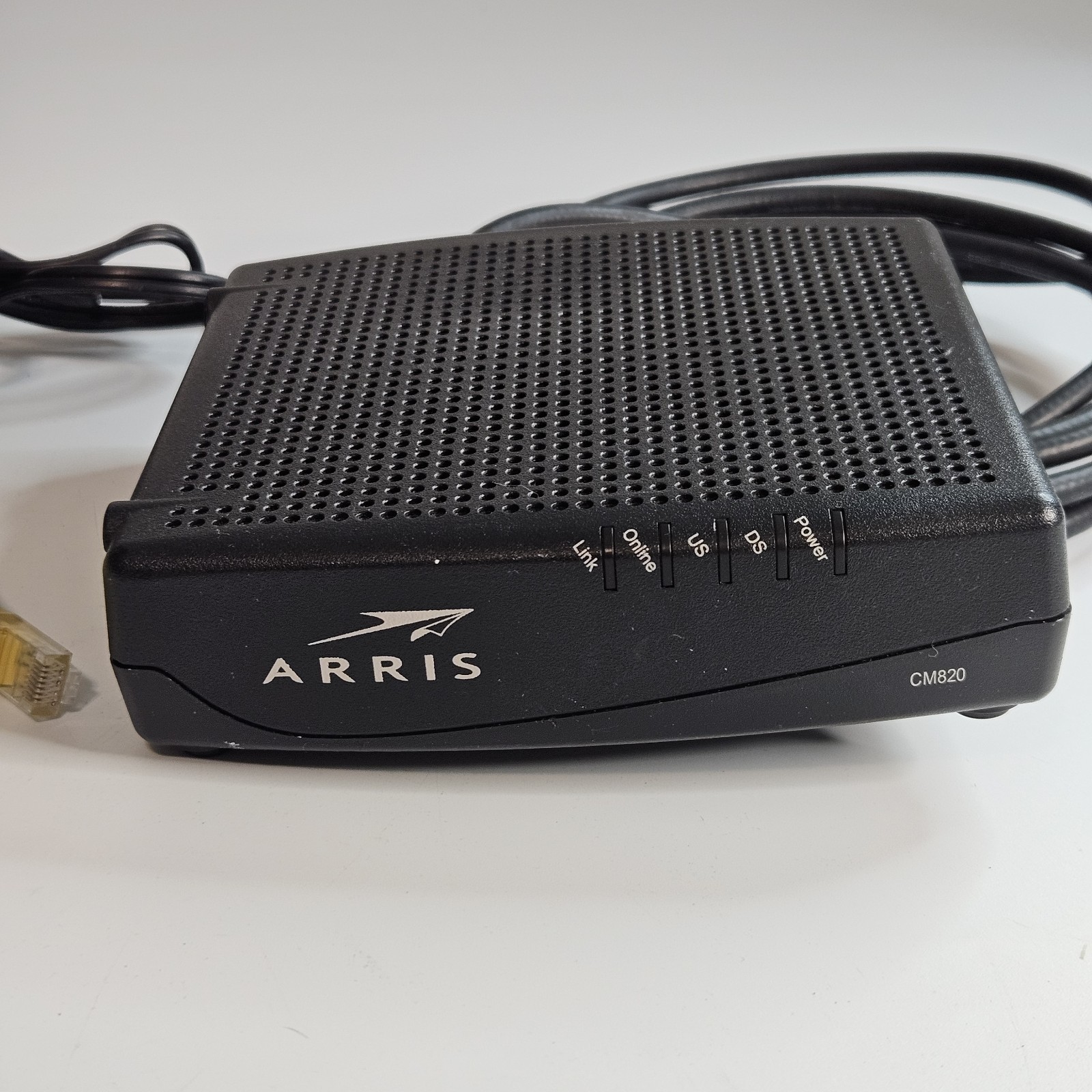 Arris CM820A DOCSIS 3.0 Cable Modem w/Power/AUX and Ethernet Cord