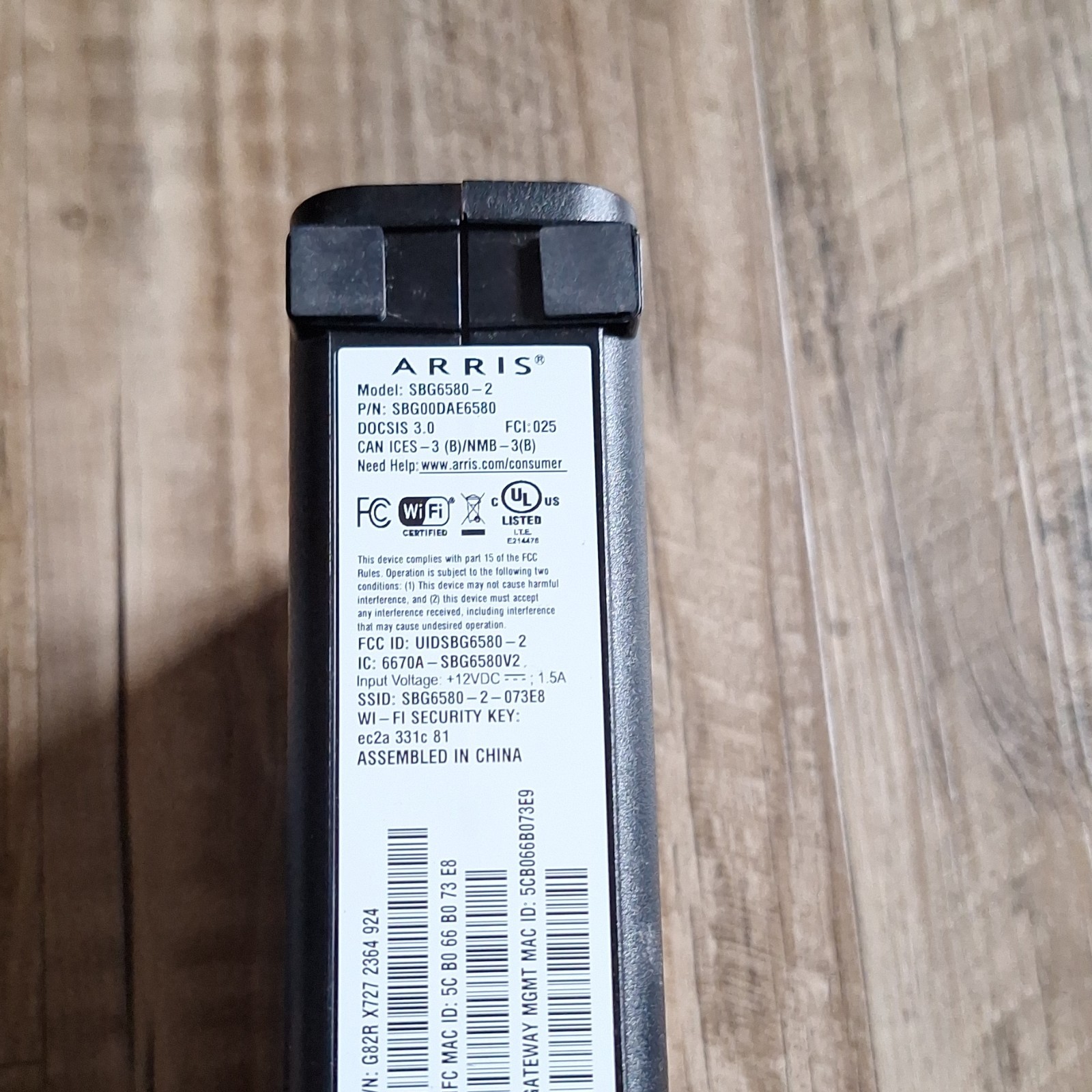 ARRIS SBG6580-2 DOCSIS 3.0 Cable Modem Router Black 4-Port Ethernet RJ-45