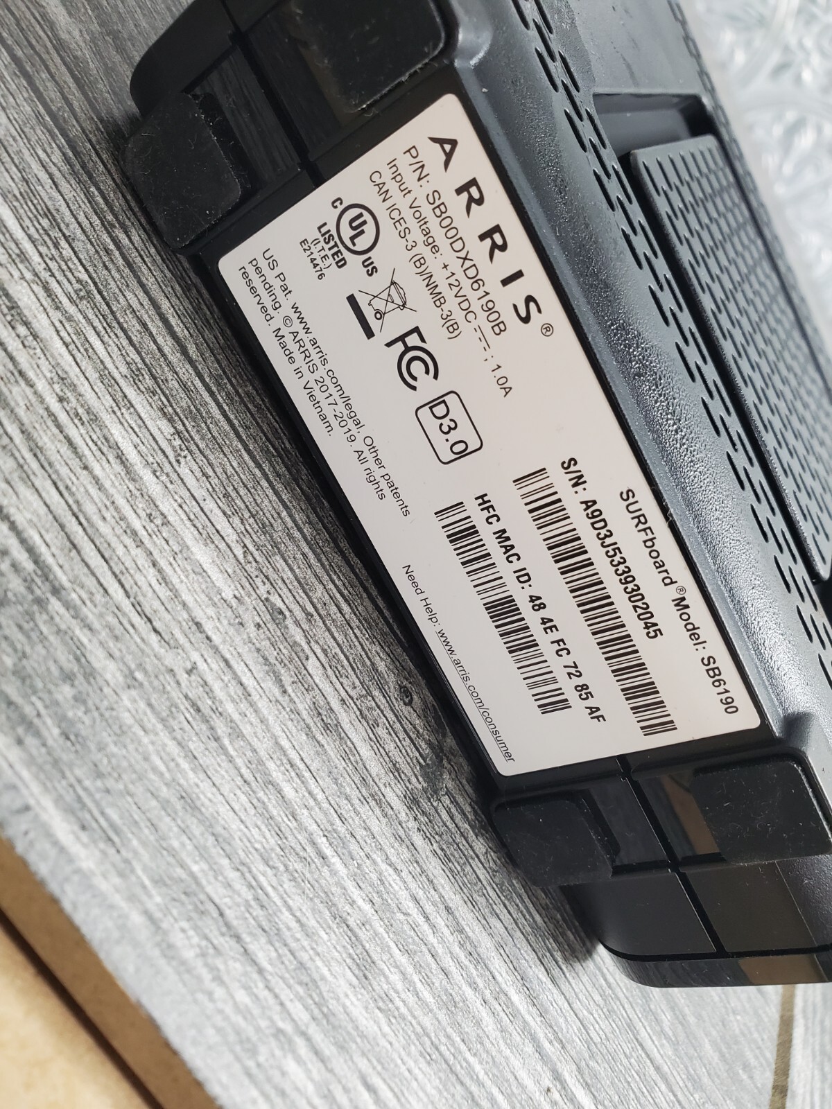 ARRIS SURFboard SB6190 DOCSIS 3.0 32 x 8 Gigabit Cable Modem