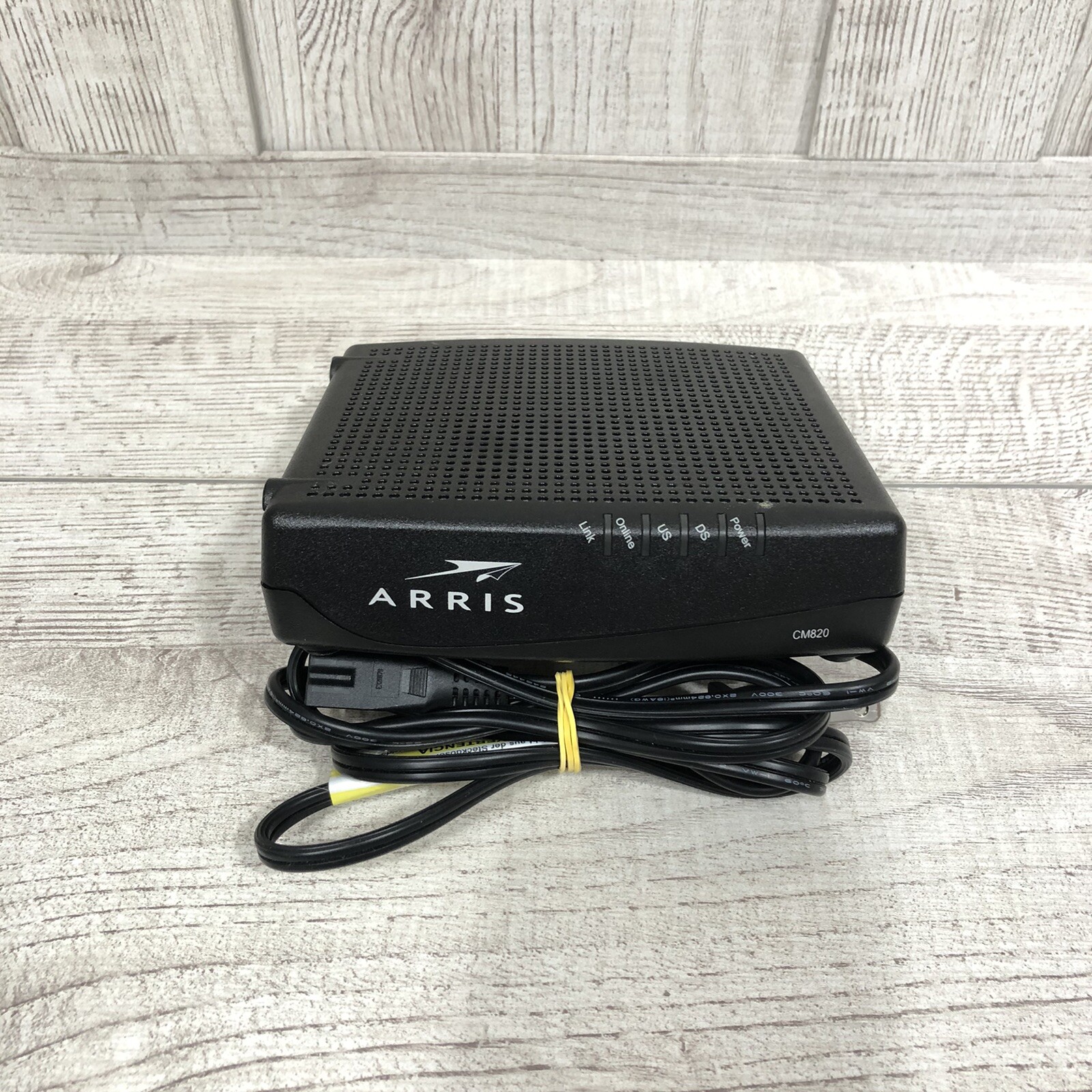 Arris CM820A/SL DOCSIS 3.0 Cable Modem TC00DLD820 8×4 Used with power cord
