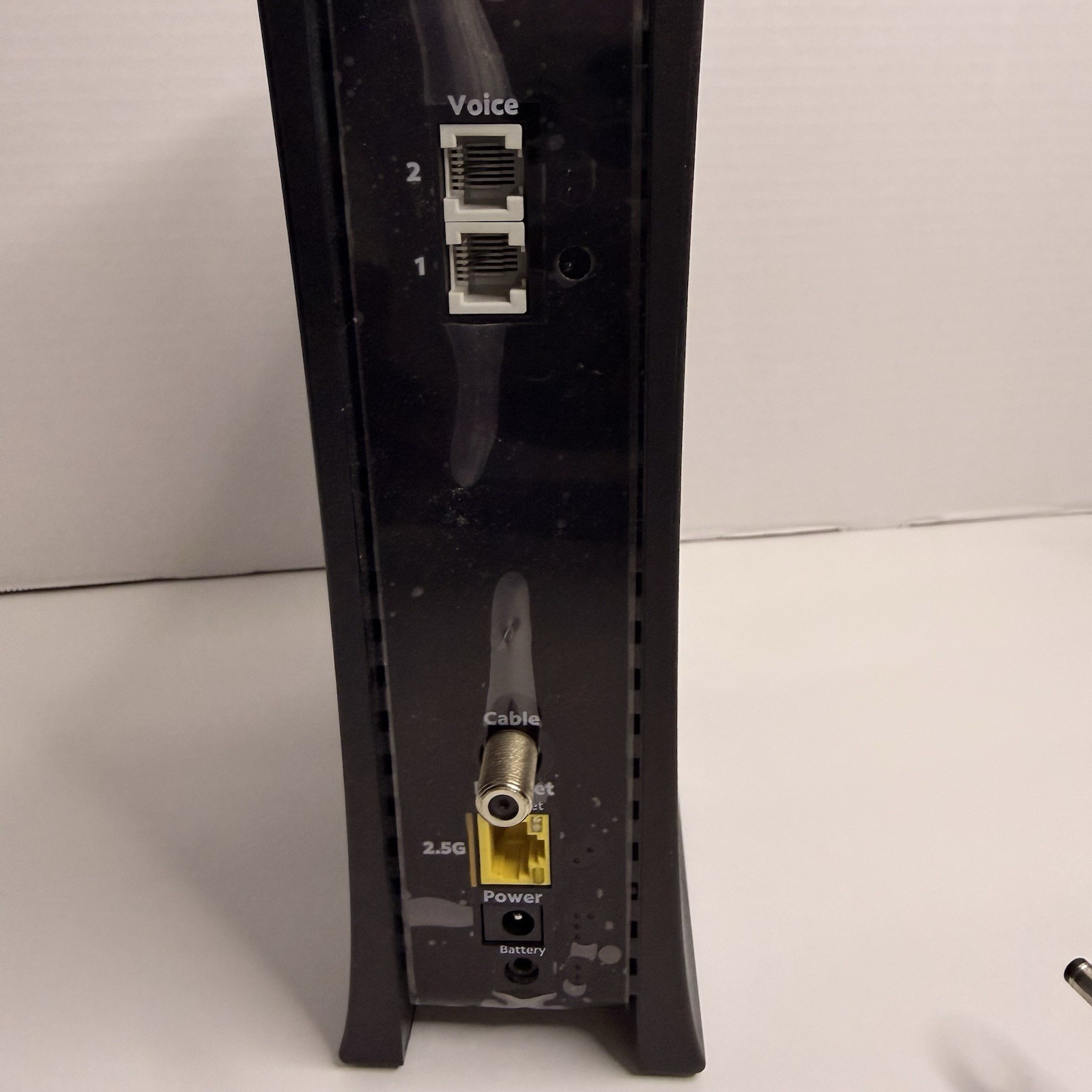 Spectrum ES2251 DOCSIS 3.1 Cable Modem eMTA Gigabit Ethernet w/ Power Adapter