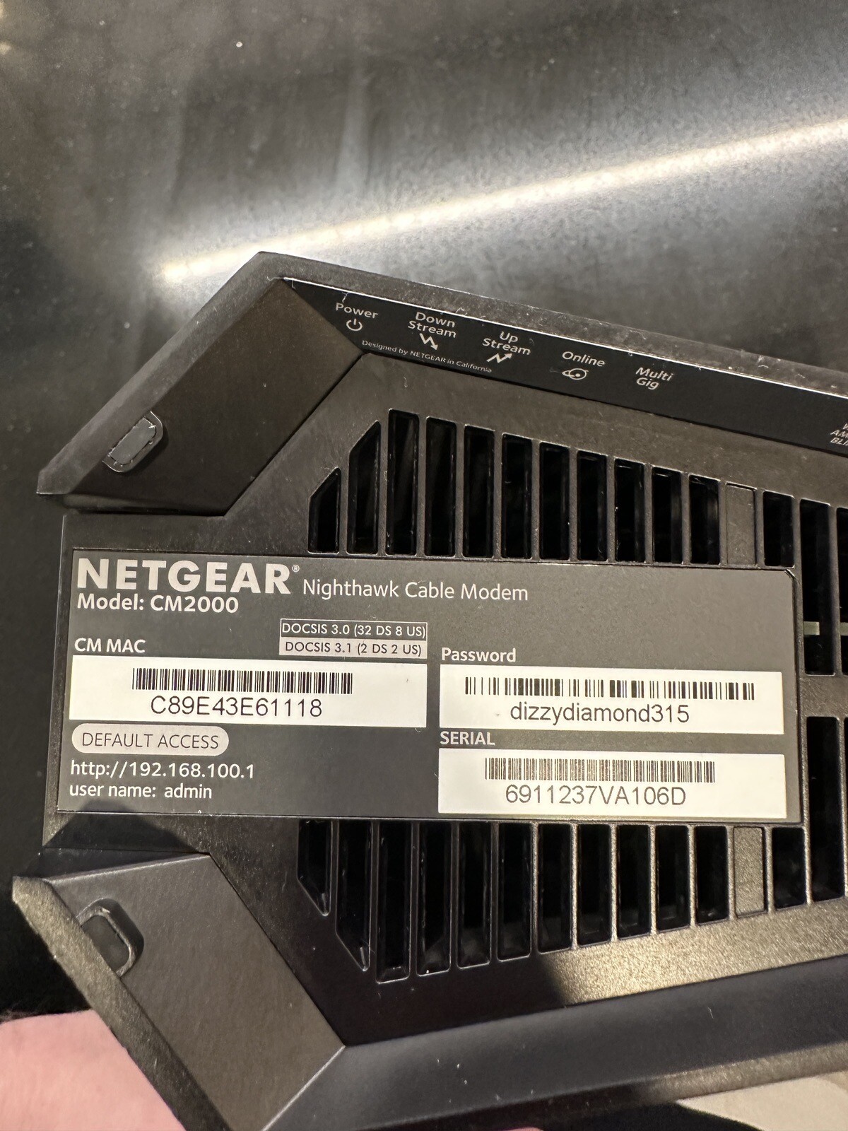 NETGEAR Nighthawk CM2000 32×8 2.5Gbps Multi-Gig DOCSIS 3.1 Cable Modem