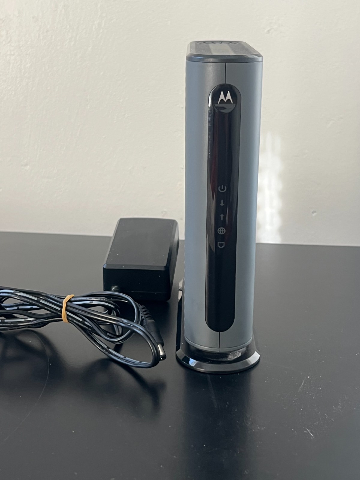 Motorola MB7621-10 1000 Mbps Modem
