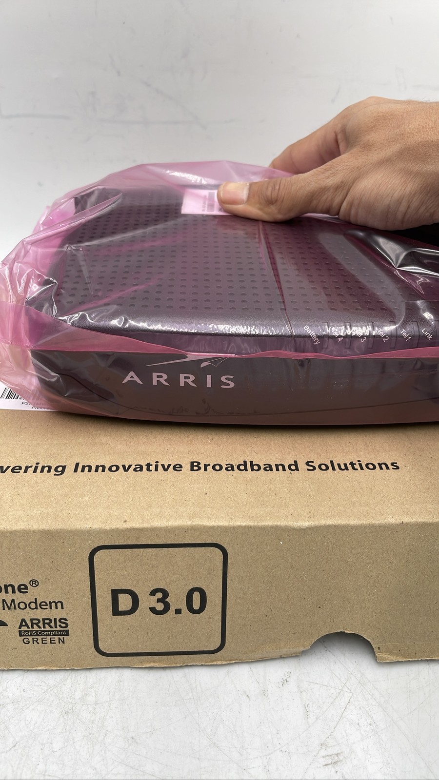 ARRIS Touchstone TM804 DOCSIS 3.0 Telephony Cable Modem