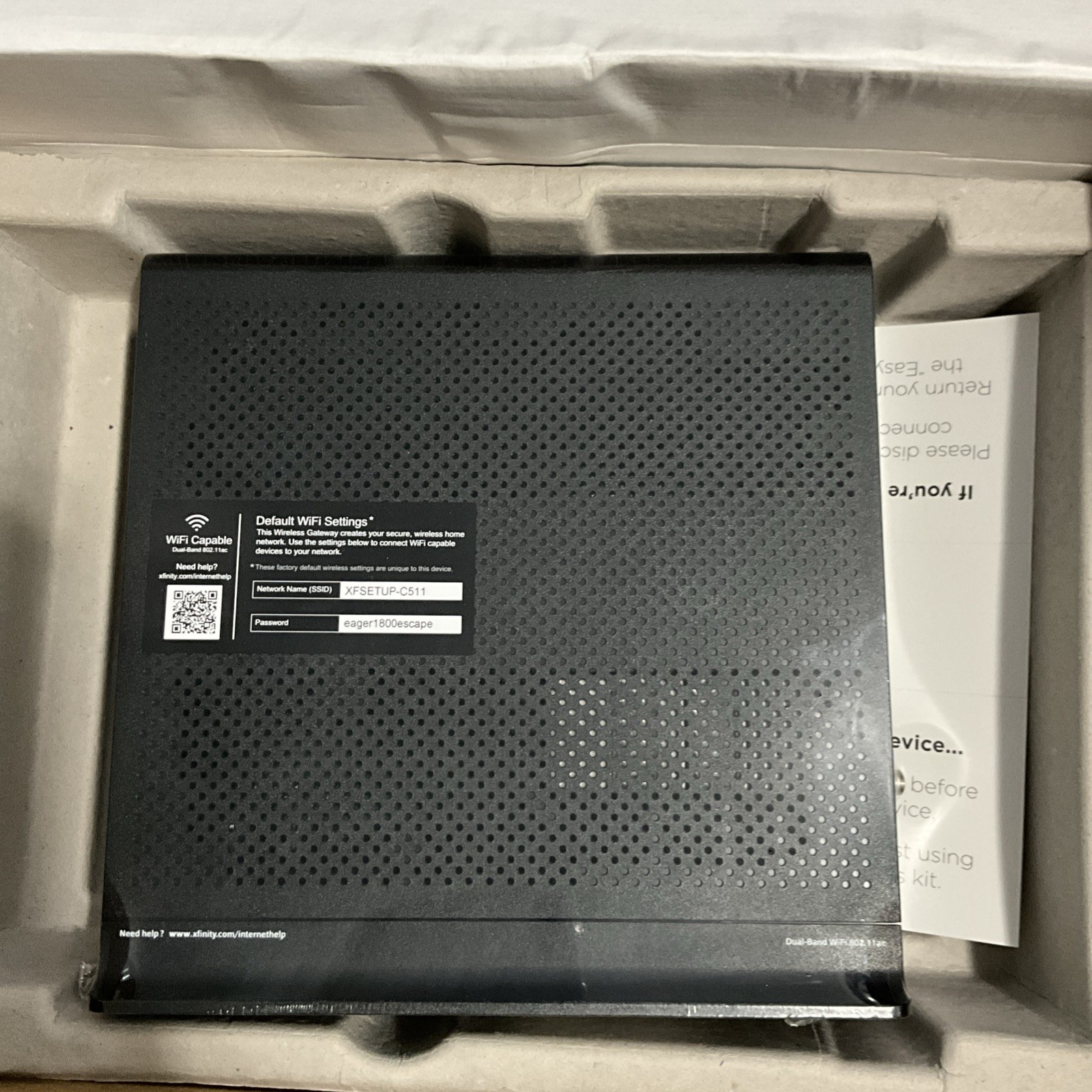 Cisco DPC3941T XB3 Wireless Modem Router DOCSIS 3.0 Voice Gateway