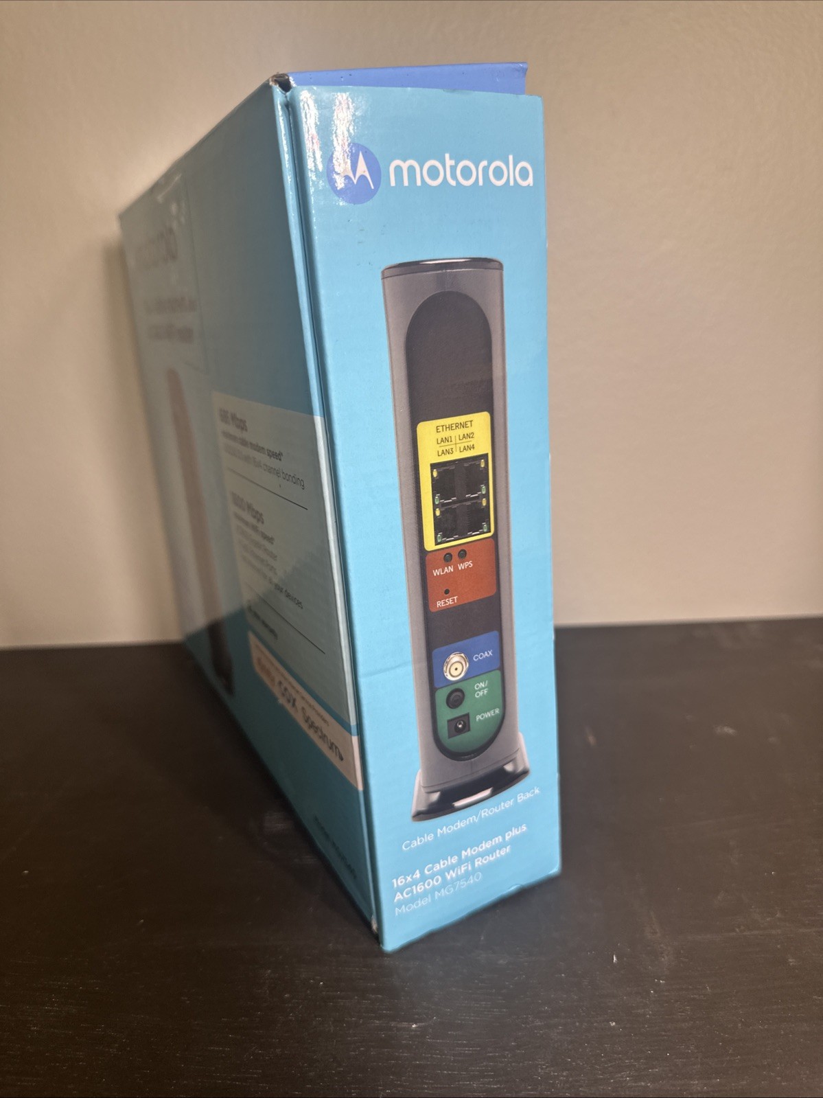 Motorola MG7540 16×4 DOCSIS 3.0 Cable Modem & AC1600 WiFi Router