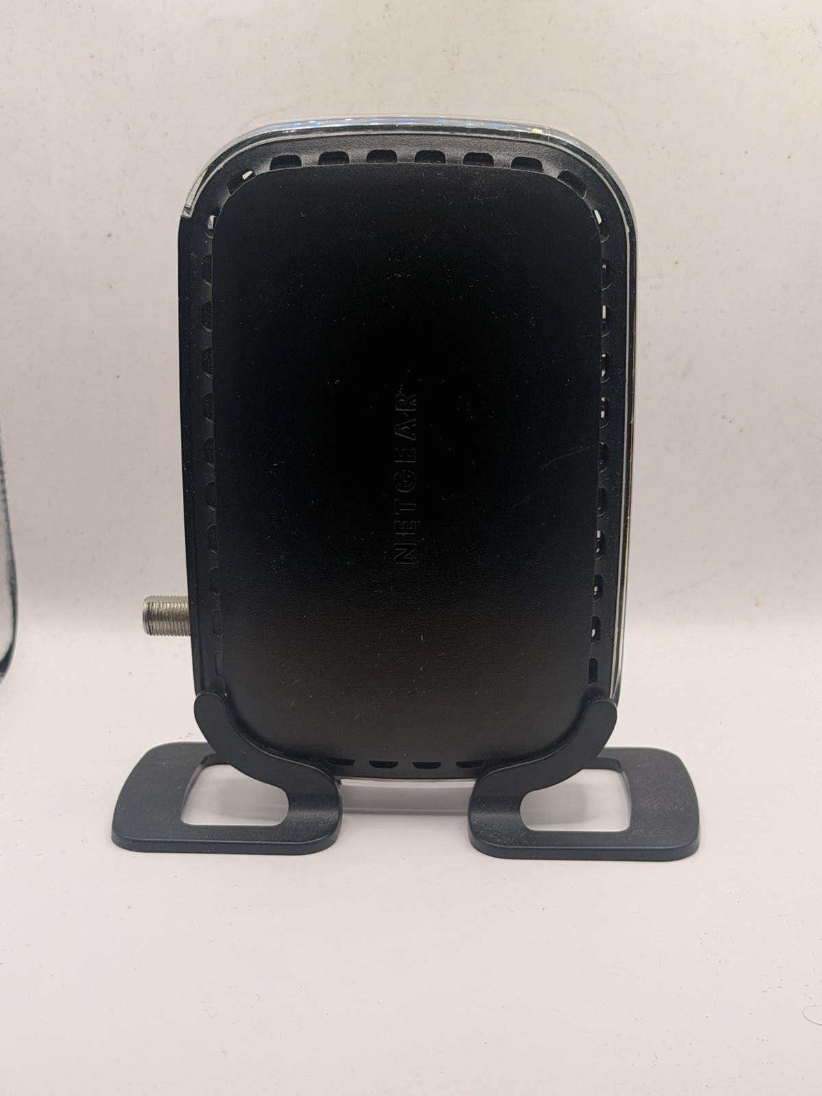 Netgear CM400 Cable Modem High-Speed DOCSIS 3.0 (CM400-100NAS) 340 Mbps