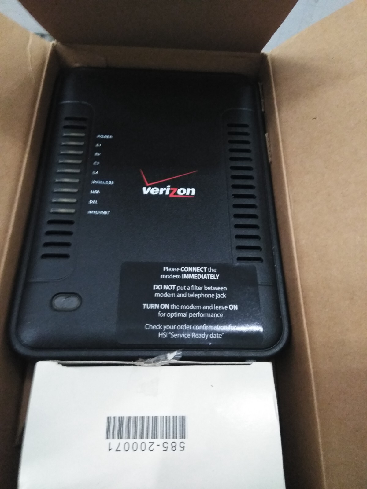 Westell INC. ADSL2+ MODEM ROUTER A99-750015-00 With Power Adapter