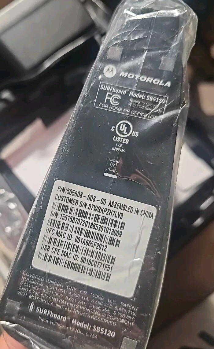 Motorola SB5120 Surfboard Cable Modem – NEW – OPEN BOX Modem