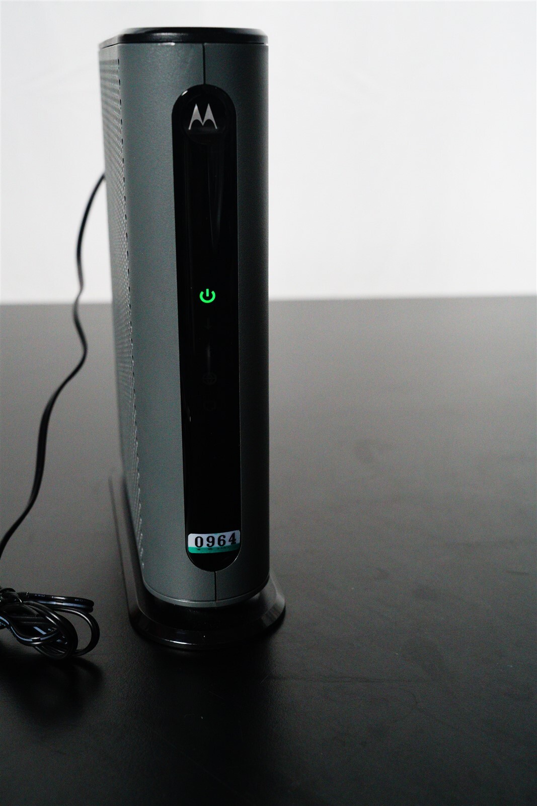 Motorola MB8611 DOCSIS 3.1 Modem – Slightly Used, Fully Operational