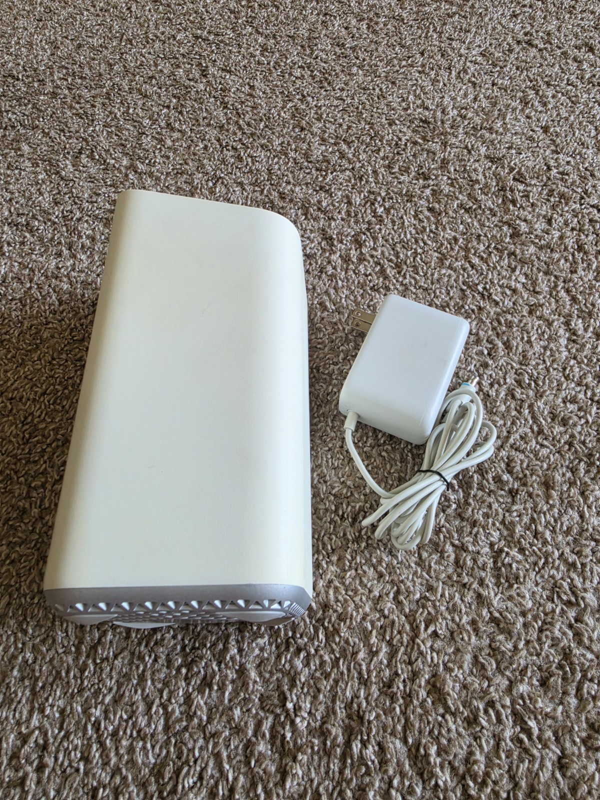Xfinity Router Modem WiFi Router w/ Power Cord Model XB7-CM Read Description.