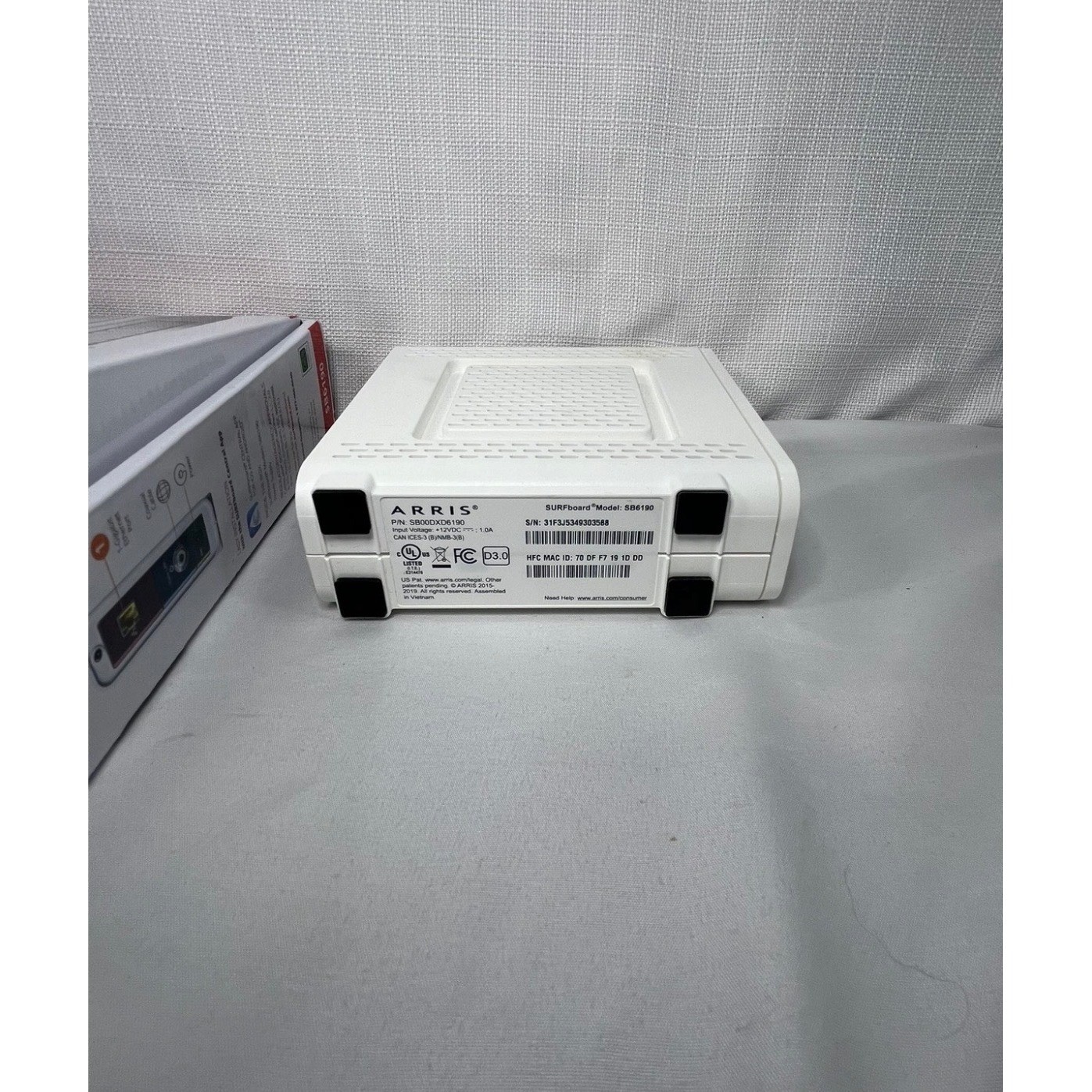 Arris SURFboard SB6190 DOCSIS 3.0 Cable Modem White 1 Gbps 32×8 1001303