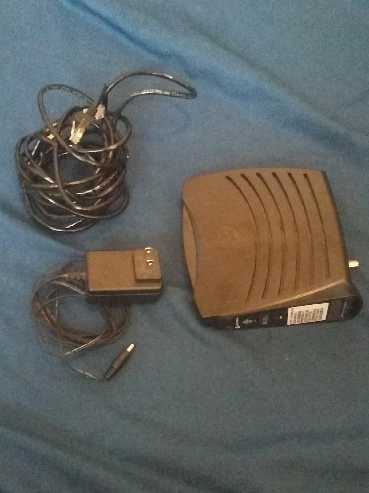 Motorola Surfboard Modem with Power Cord, Tested, Works Great, Model SB5101