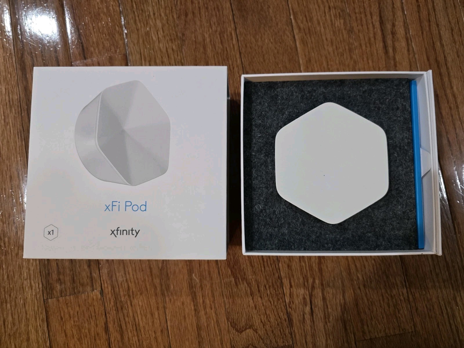 Xfinity Comcast xFi Pod 2nd Gen Model XE2-SG WiFi Network Extender New