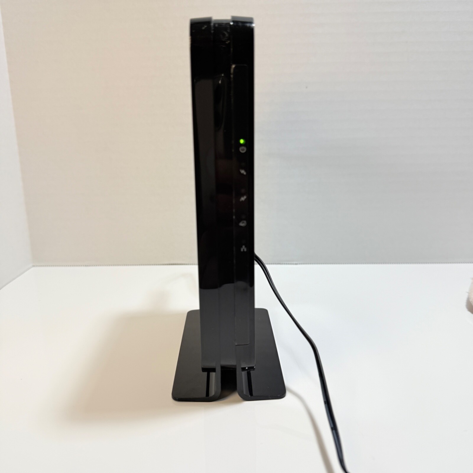 Netgear CM500-100NAS DOCSIS 3.0 High Speed Cable Modem Certified for Xfinity Cox
