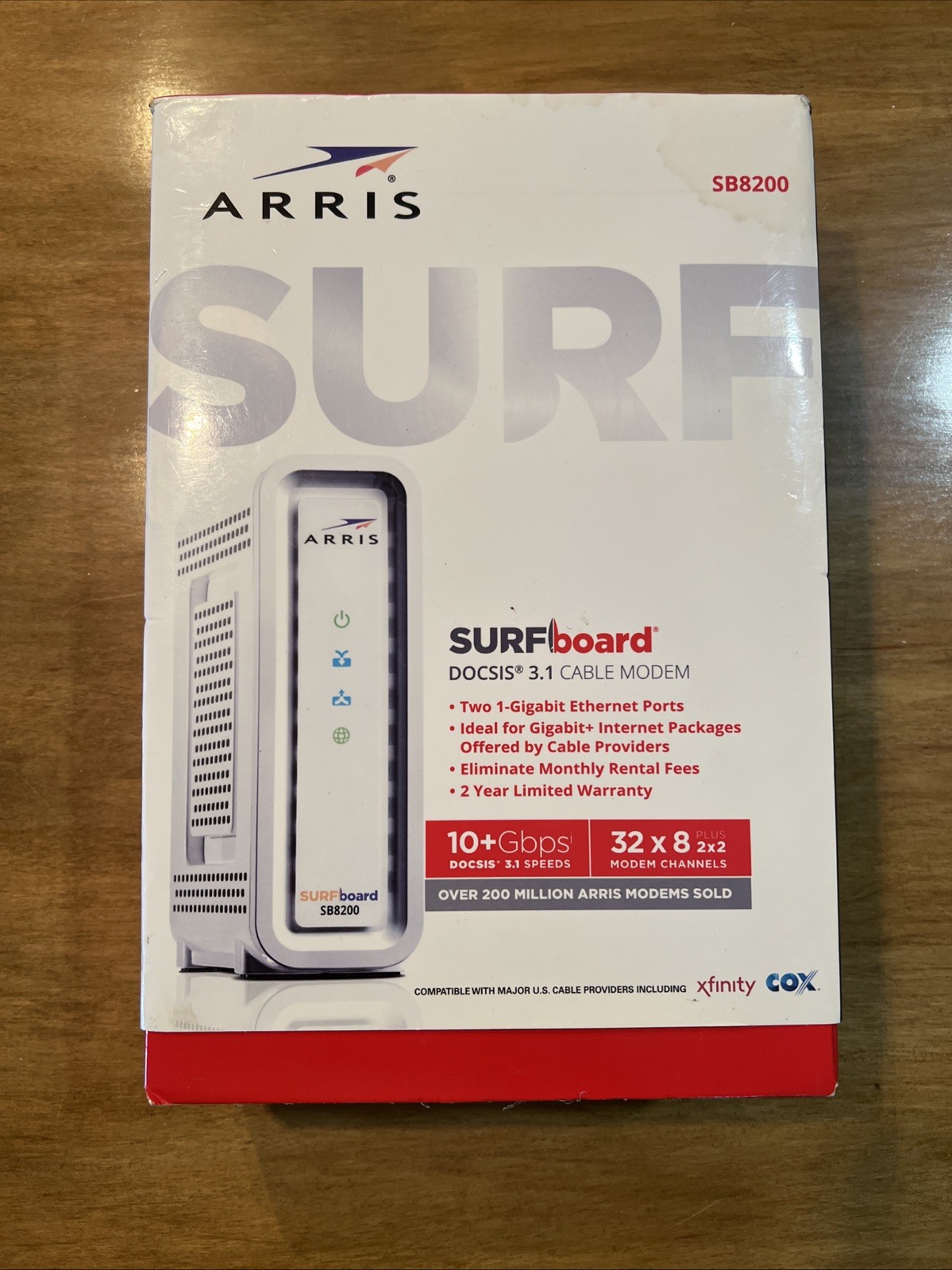 ARRIS SURFboard SB8200 DOCSIS 3.1 10 Gbps Cable Modem