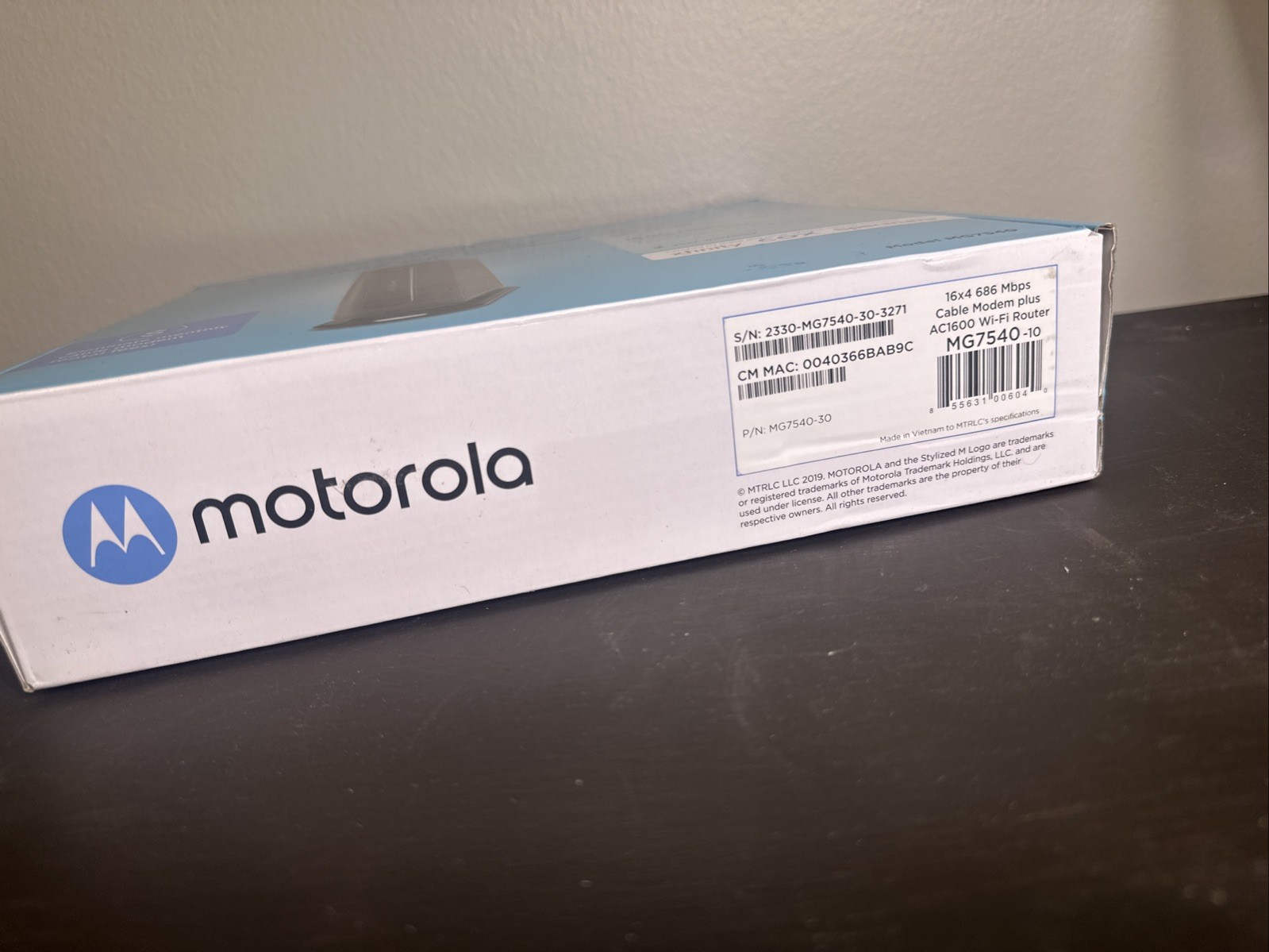 Motorola MG7540 16×4 DOCSIS 3.0 Cable Modem & AC1600 WiFi Router