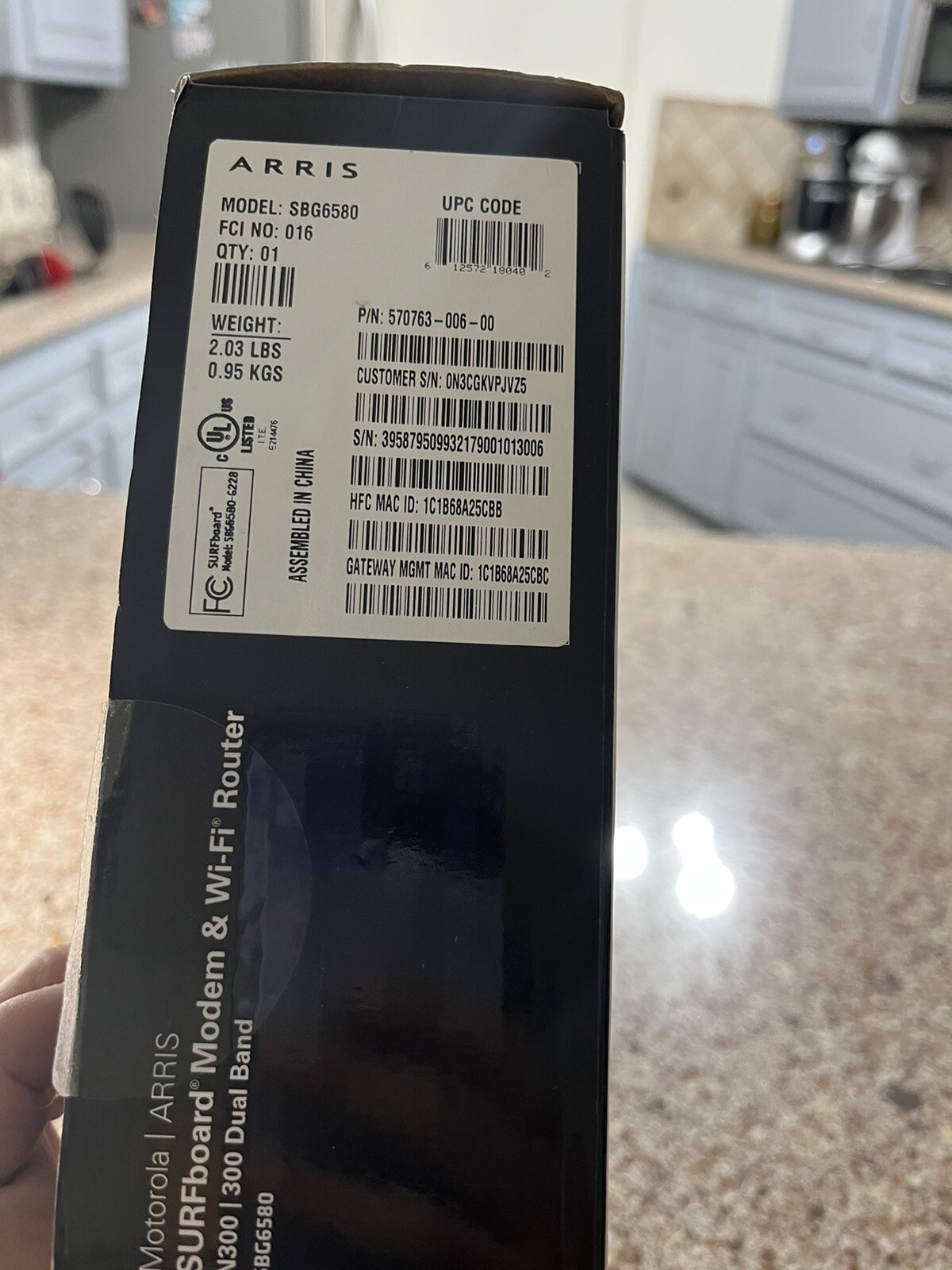 ARRIS SBG6580-2 8×4 DOCSIS 3.0 Cable Modem/Wi-Fi N600 N300