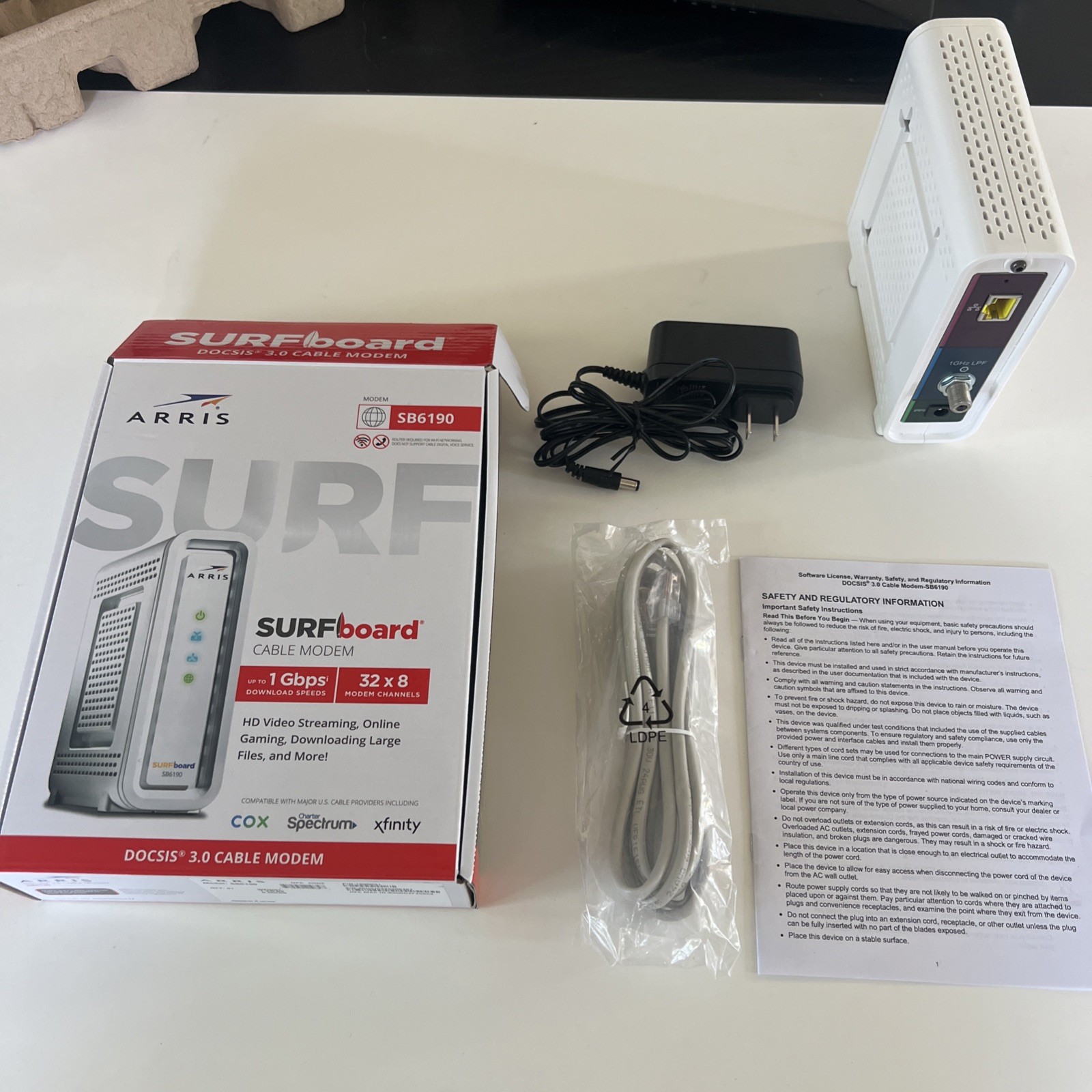 ARRIS SB6190 White Surfboard Cable Modem DOCSIS 3.0