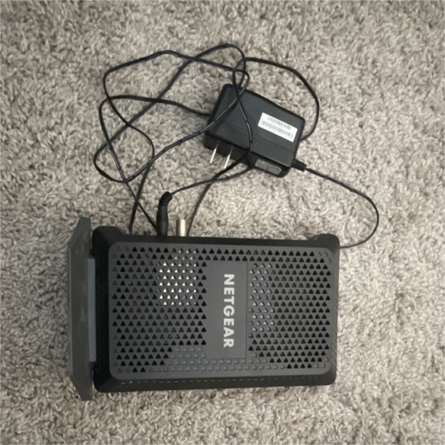 NETGEAR CM600 Cable Modem Black Wired Ethernet RJ-45 with Power Adapter