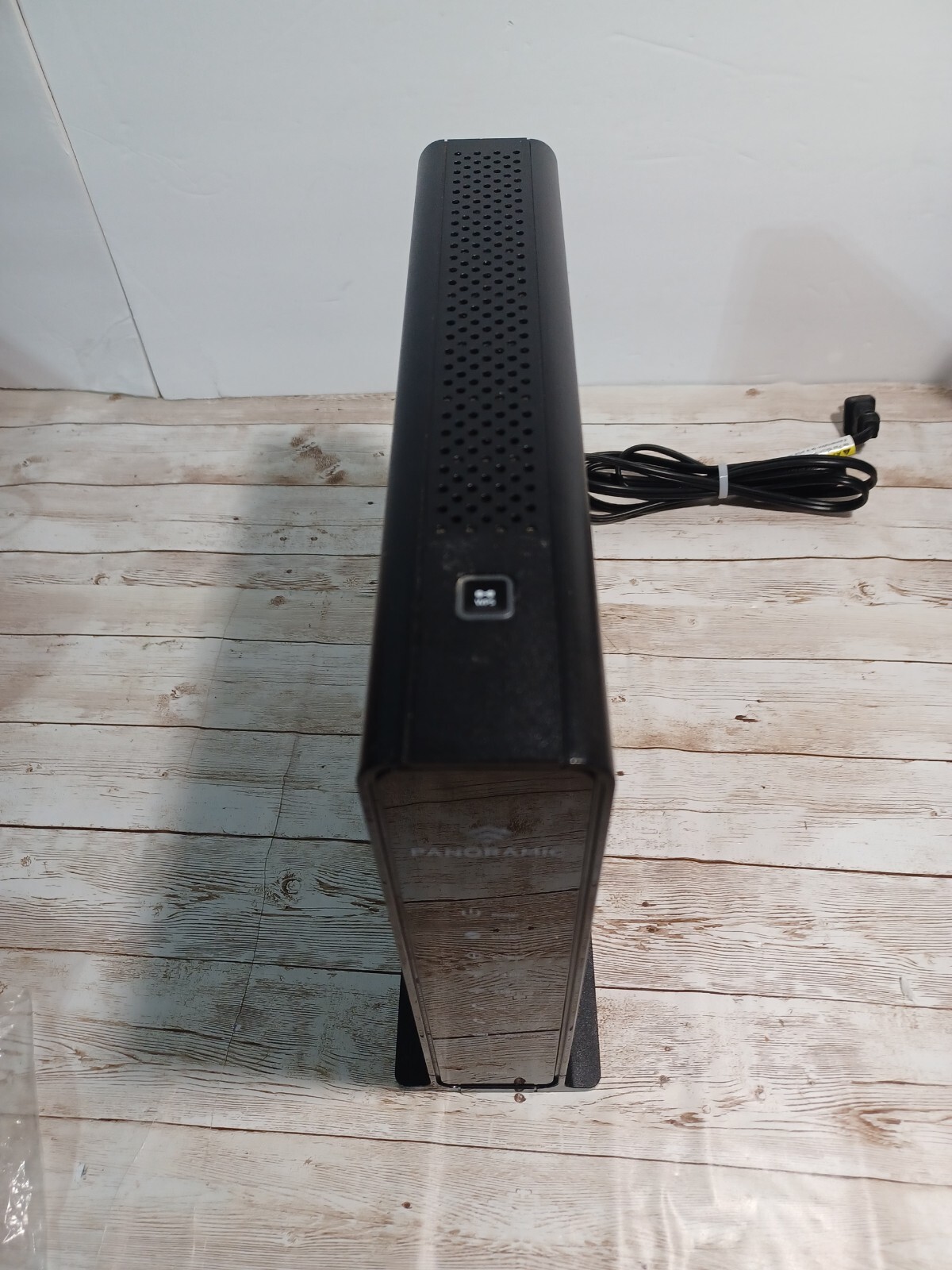 Arris Panoramic TG1682G Dual Band 2.4GHz 5GHz Wireless WiFi Router Cable Modem