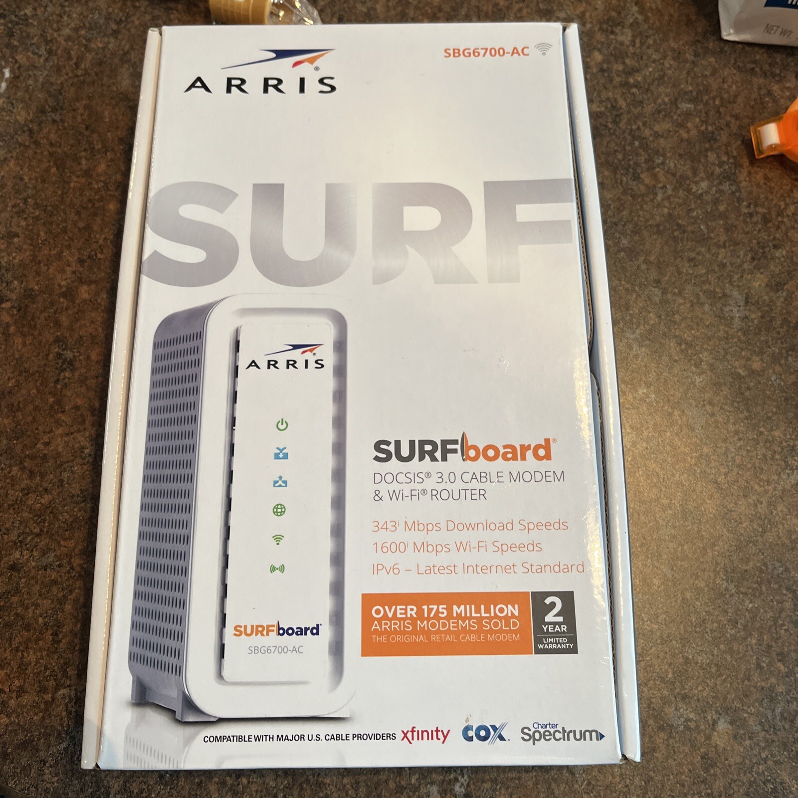 ARRIS SURFboard SBG6700- AC 3.0 Cable Modem & Wi-Fi Router – white