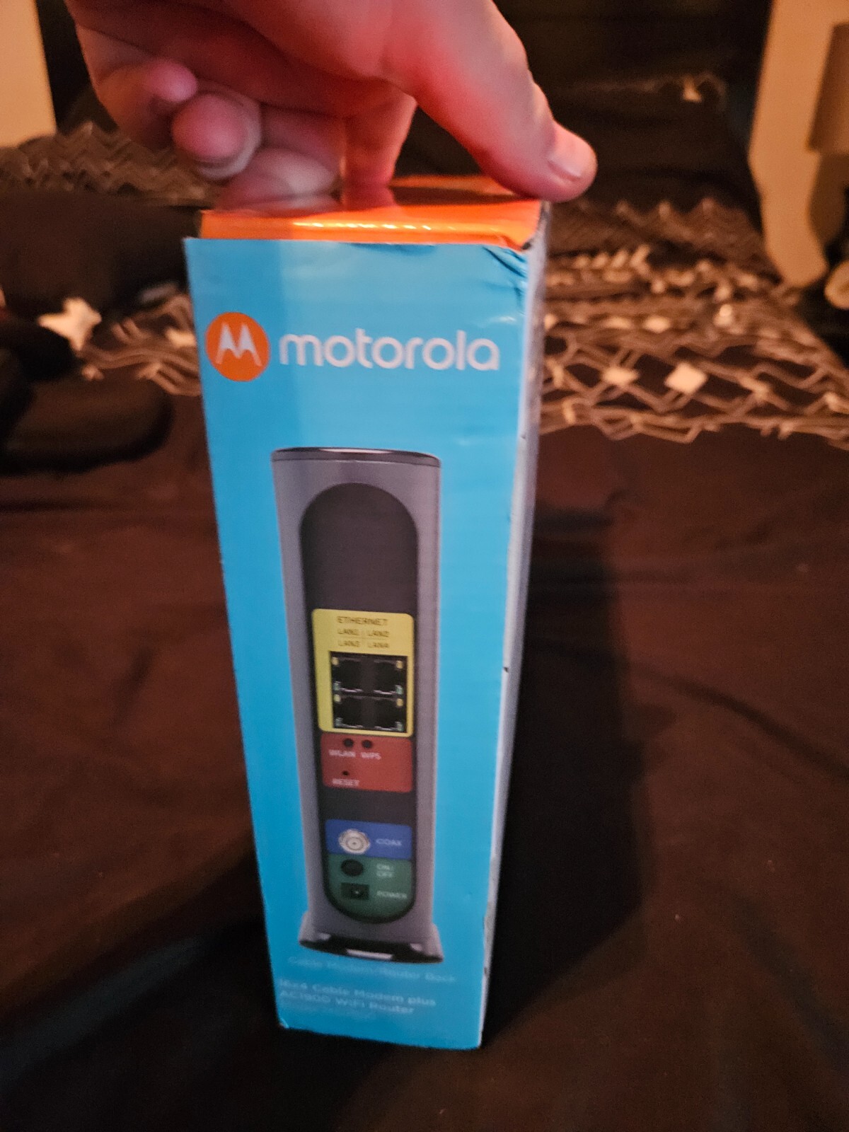 Motorola MG7550 16×4 DOCSIS 3.0 Cable Modem Plus AC1900 WiFi Router NEW OPEN BOX