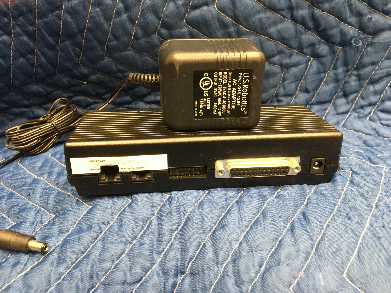 US Robotics 5686 56K Fax Modem w/Power Supply