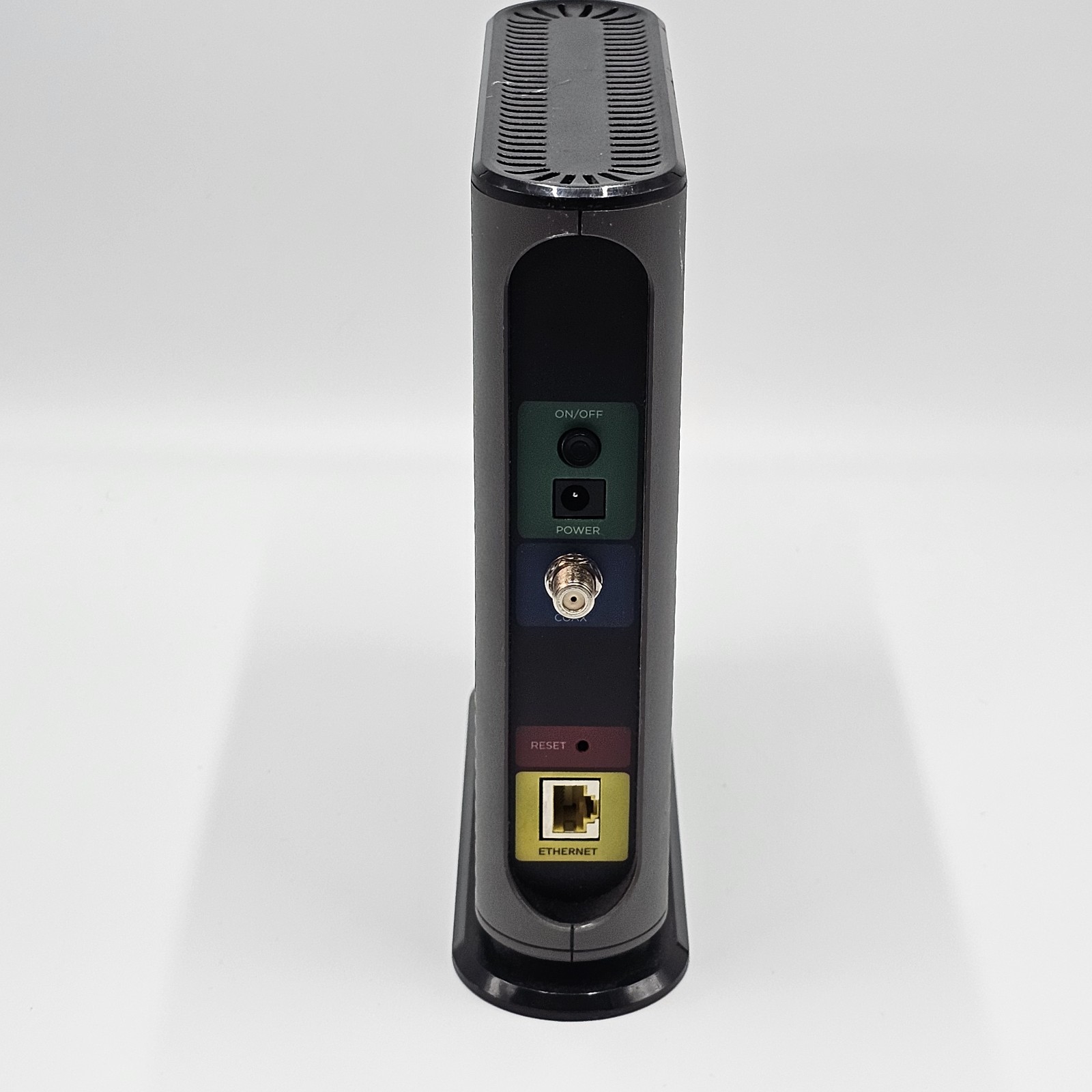Motorola MB7621 DOCSIS 3.0 Cable Modem 24×8 650 Mbps High-Speed Internet