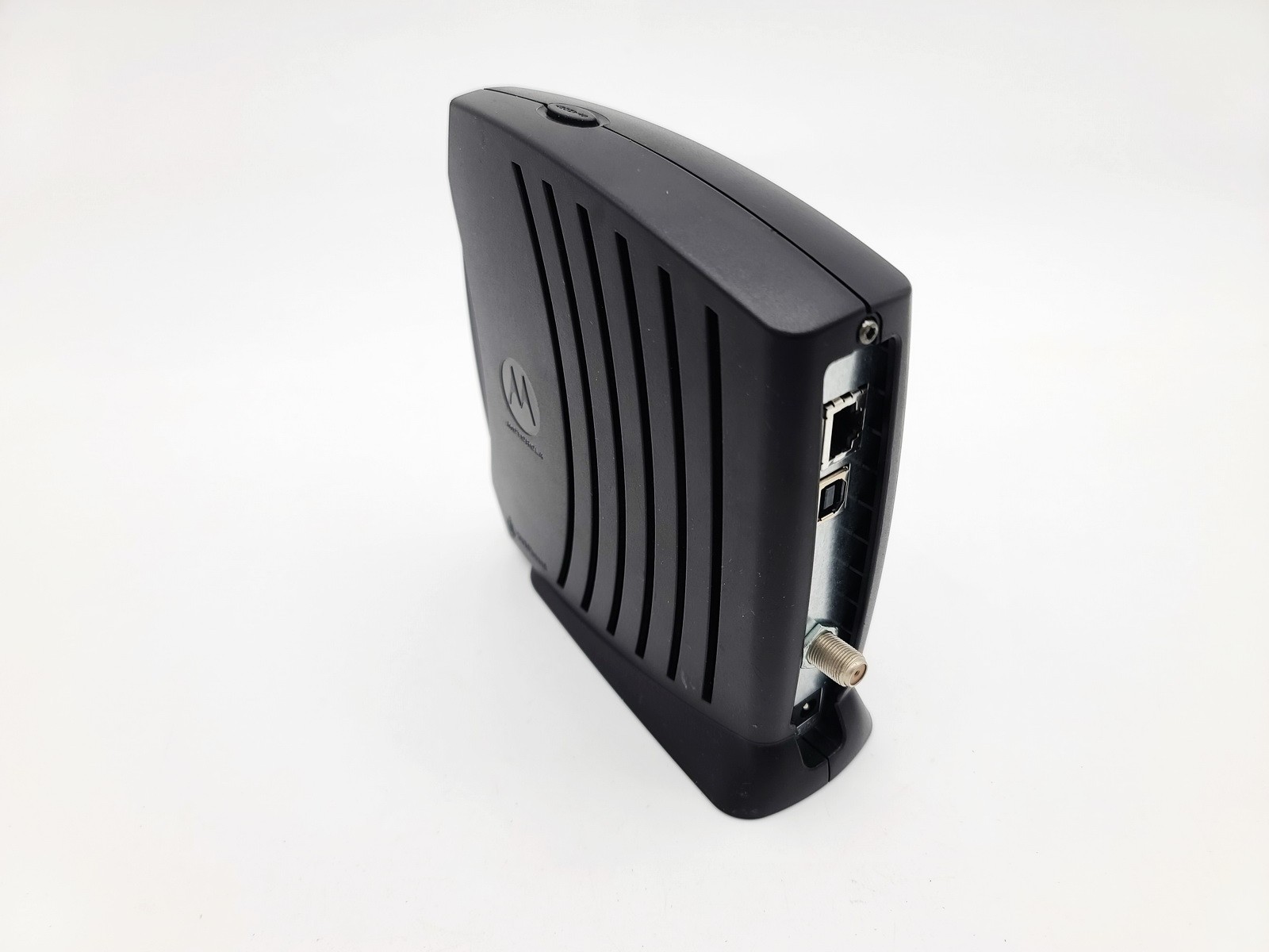 MOTOROLA SURFBOARD SB5120 DOCSIS 2.0 CABLE MODEM 10/100 ETHERNET BROADBAND ISP