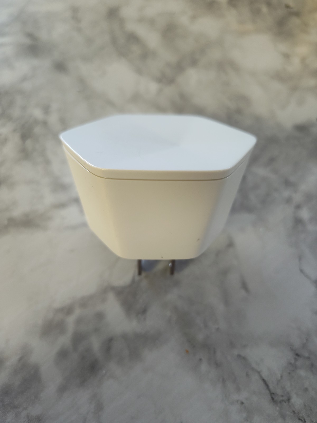 Single Xfinity xFi Pods WiFi Range Extender 1st Generation XE1-S Tested Works