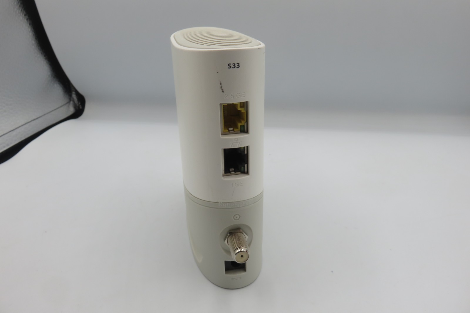 ARRIS SURFBOARD S33 CABLE MODEM – NO POWER CORD