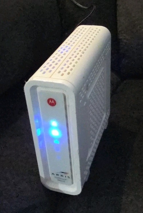 ARRIS SURFboard SB6141 Surf Board Modem