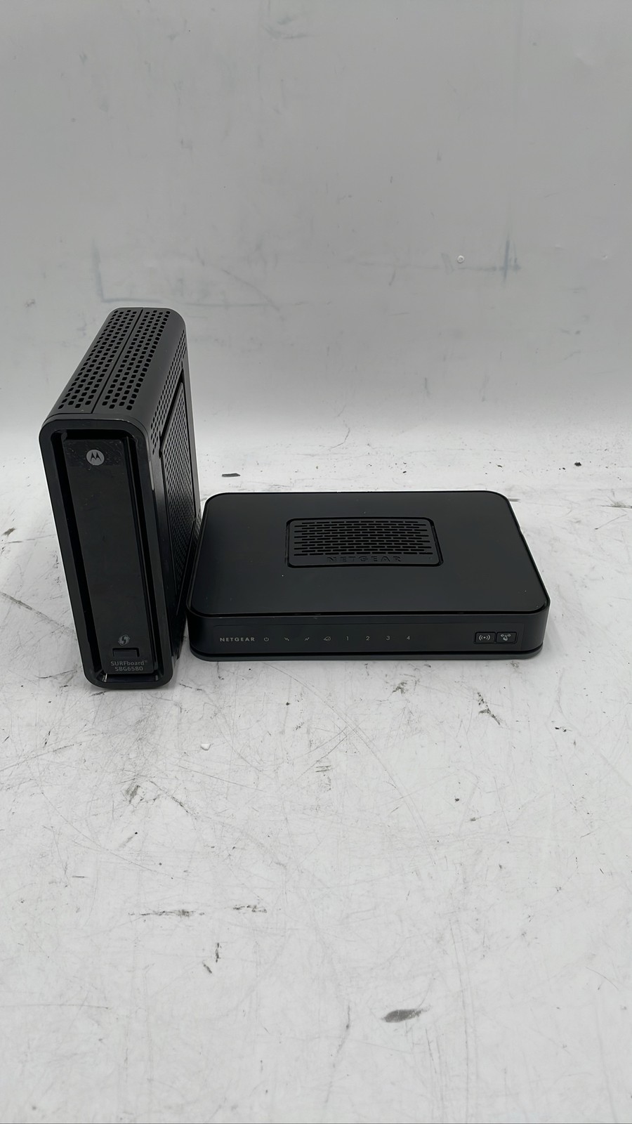 Motorola SURFboard SBG6580-G228 & Netgear CG3000D Cable Modem Router Lot Of 2