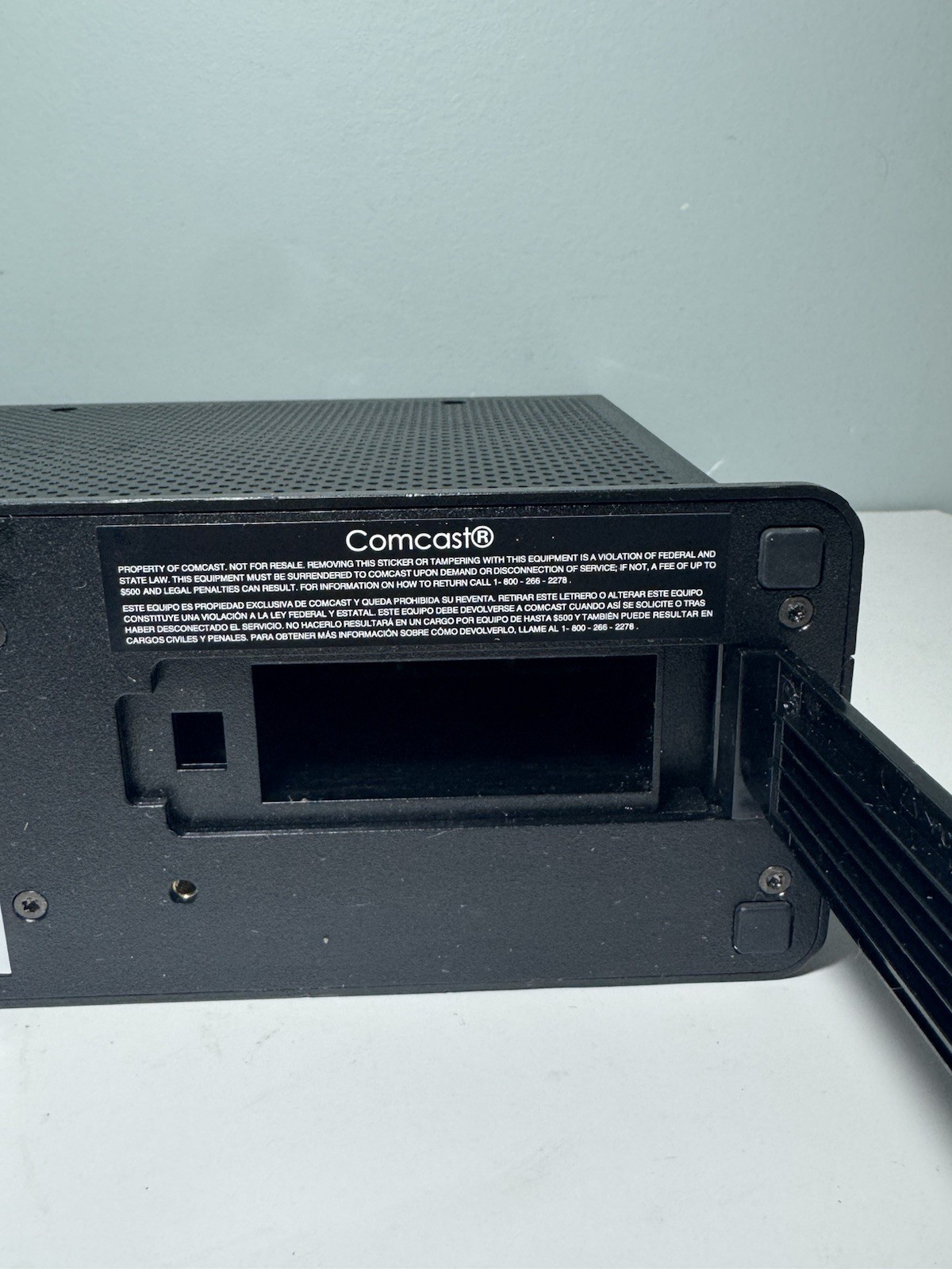 Technicolor DPC3941B Comcast Business Dual Band WiFi Cable Modem Router w/Cord