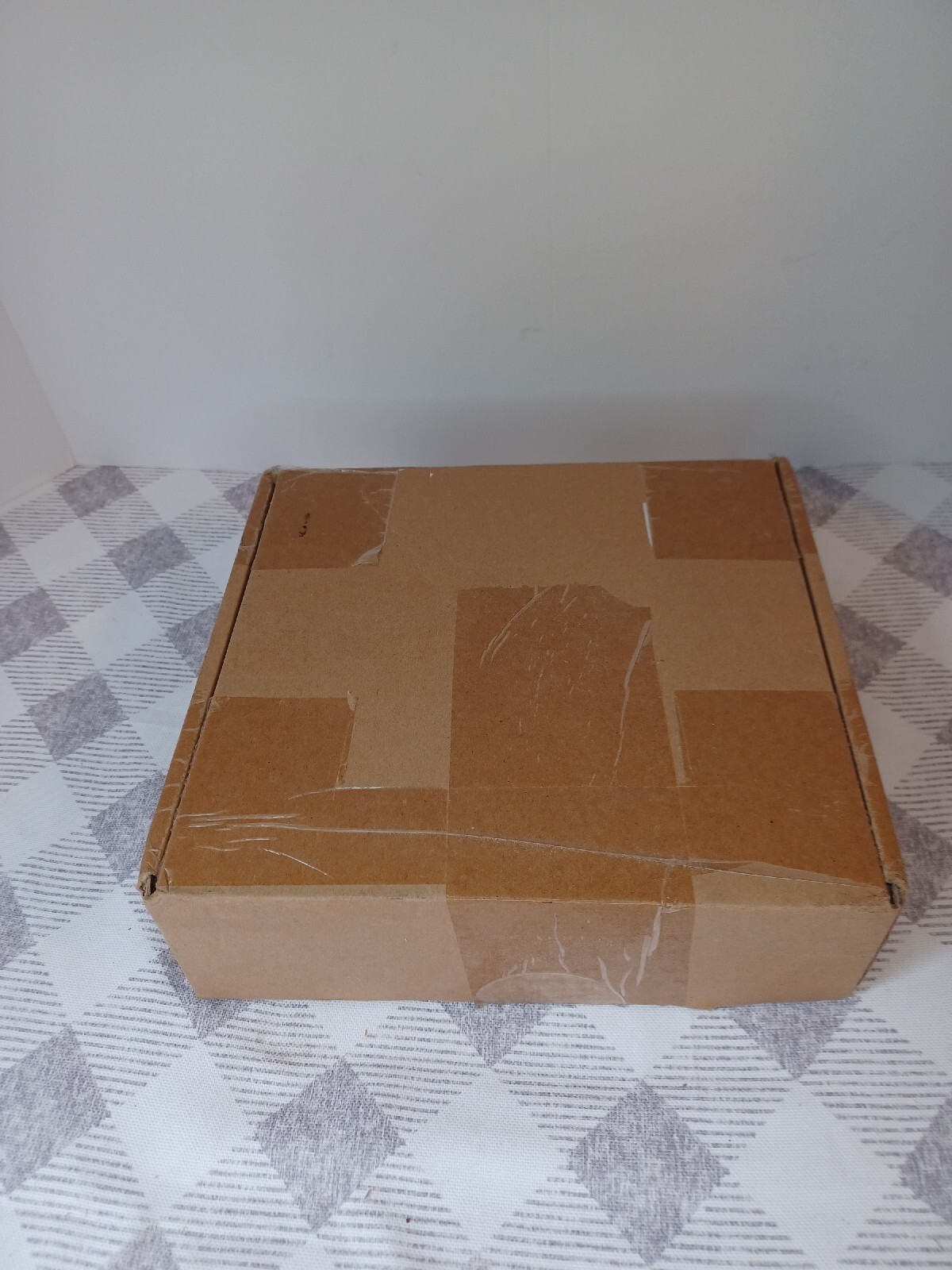 Netgear Wireless Cable Modem Gateway CGD24G . New